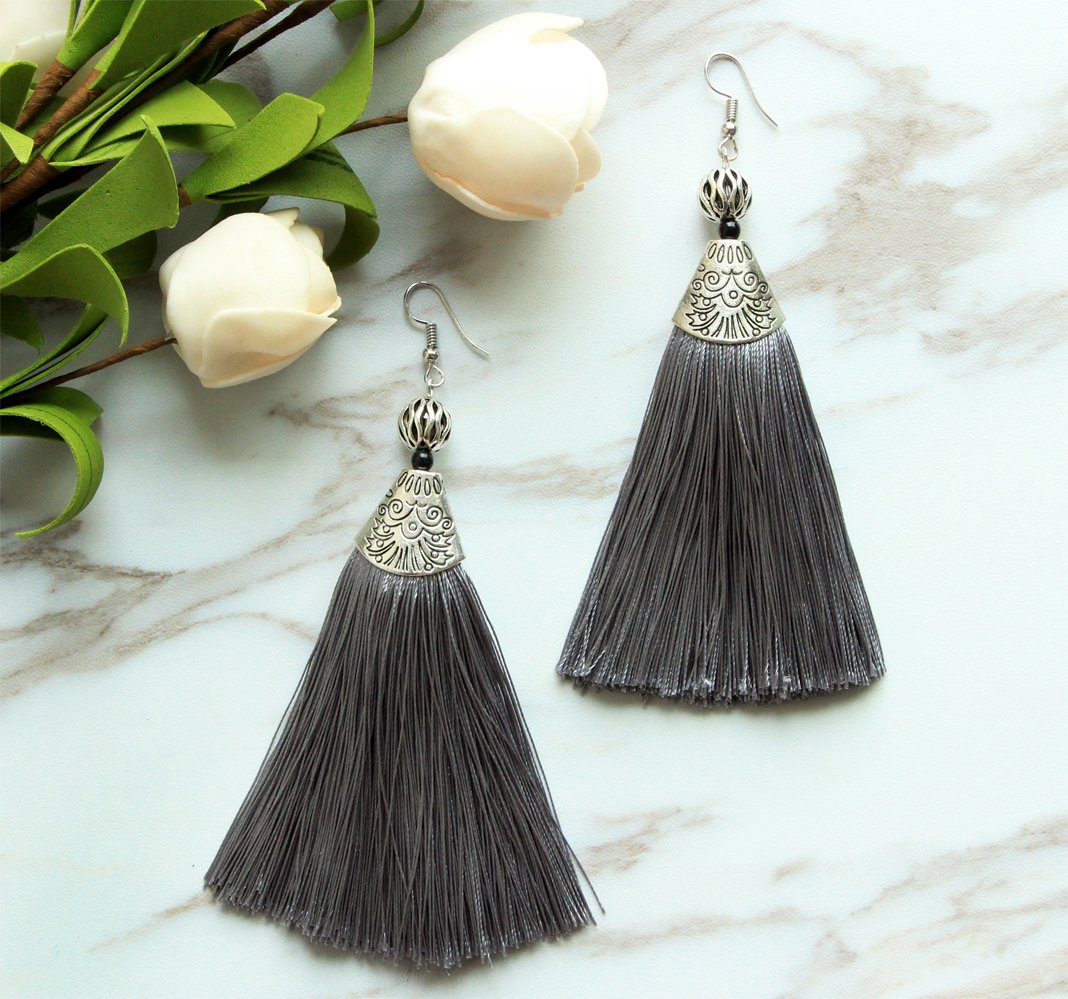 Women's Grey Bohemian Earrings Long Handcrafted Tassel Fringe Dangle Earrings Elegant Jewelry