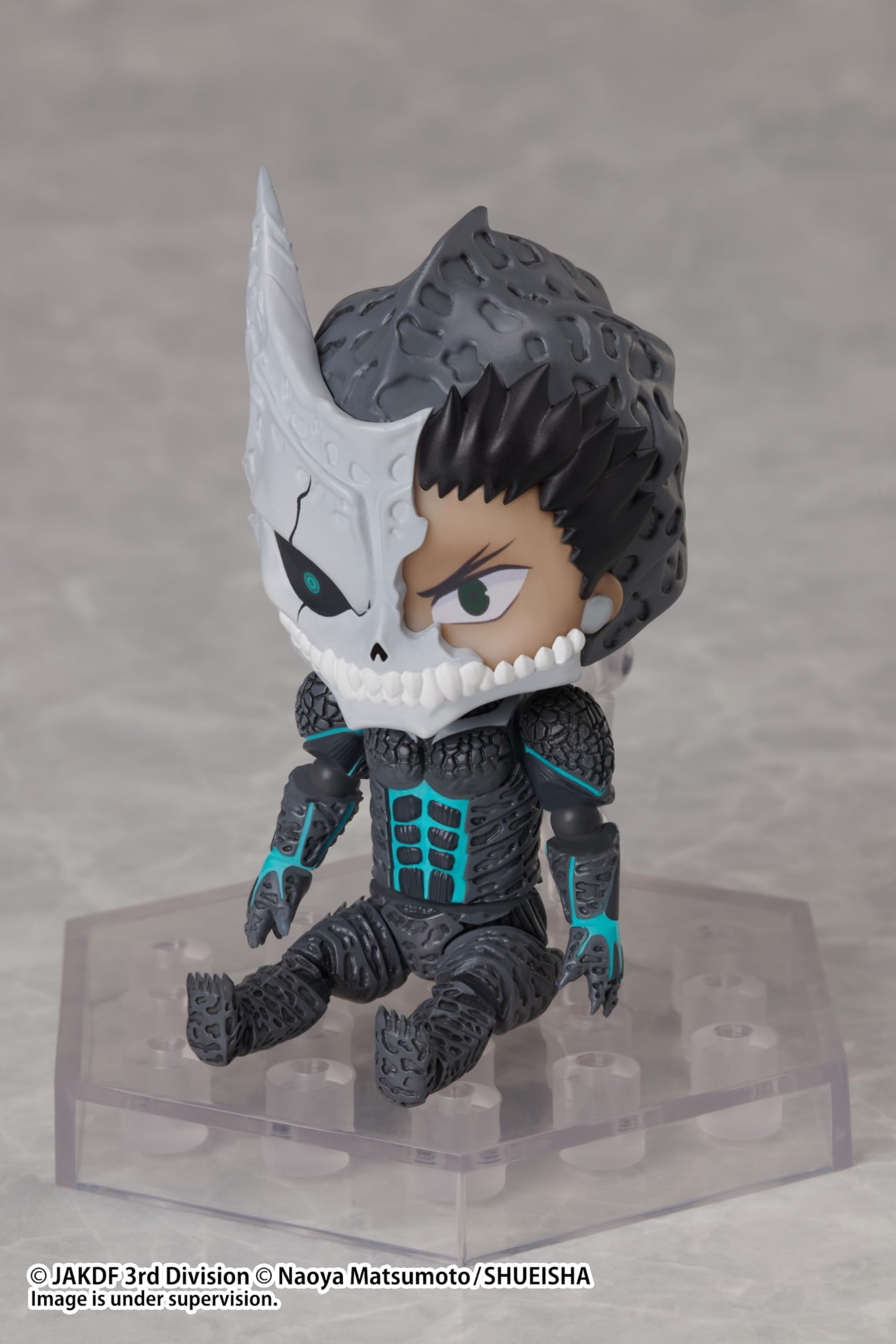 Amazon.com: eICOCO Kaiju No. 8: Kafka Hibino DFORM+ Action Figure