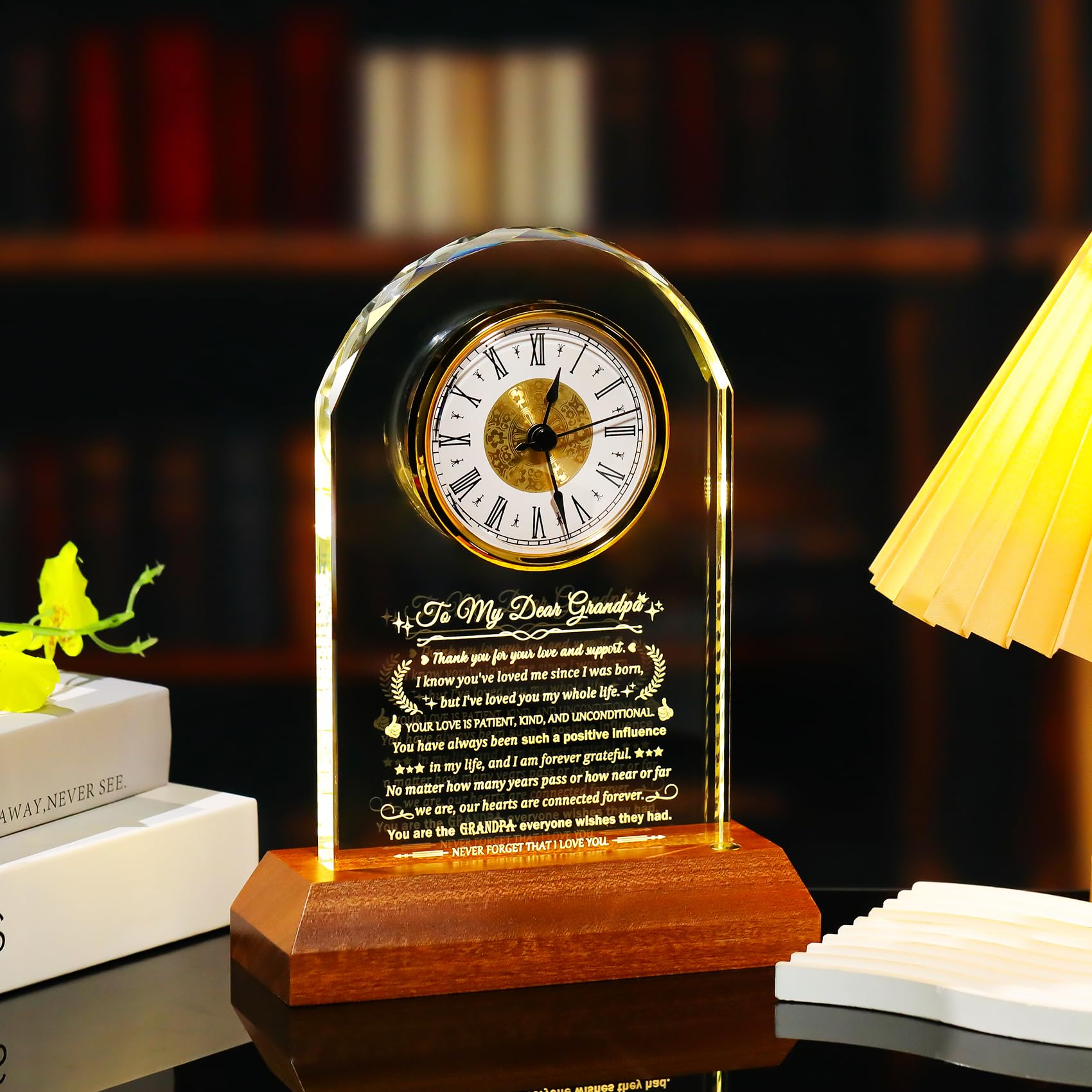 Arikyrist Regalos para abuelo de parte de nieta, reloj de cristal para abuelo, regalo de cumpleaños con base de luz de madera, regalos para el mejor abuelo de parte del nieto, recuerdos de Navidad