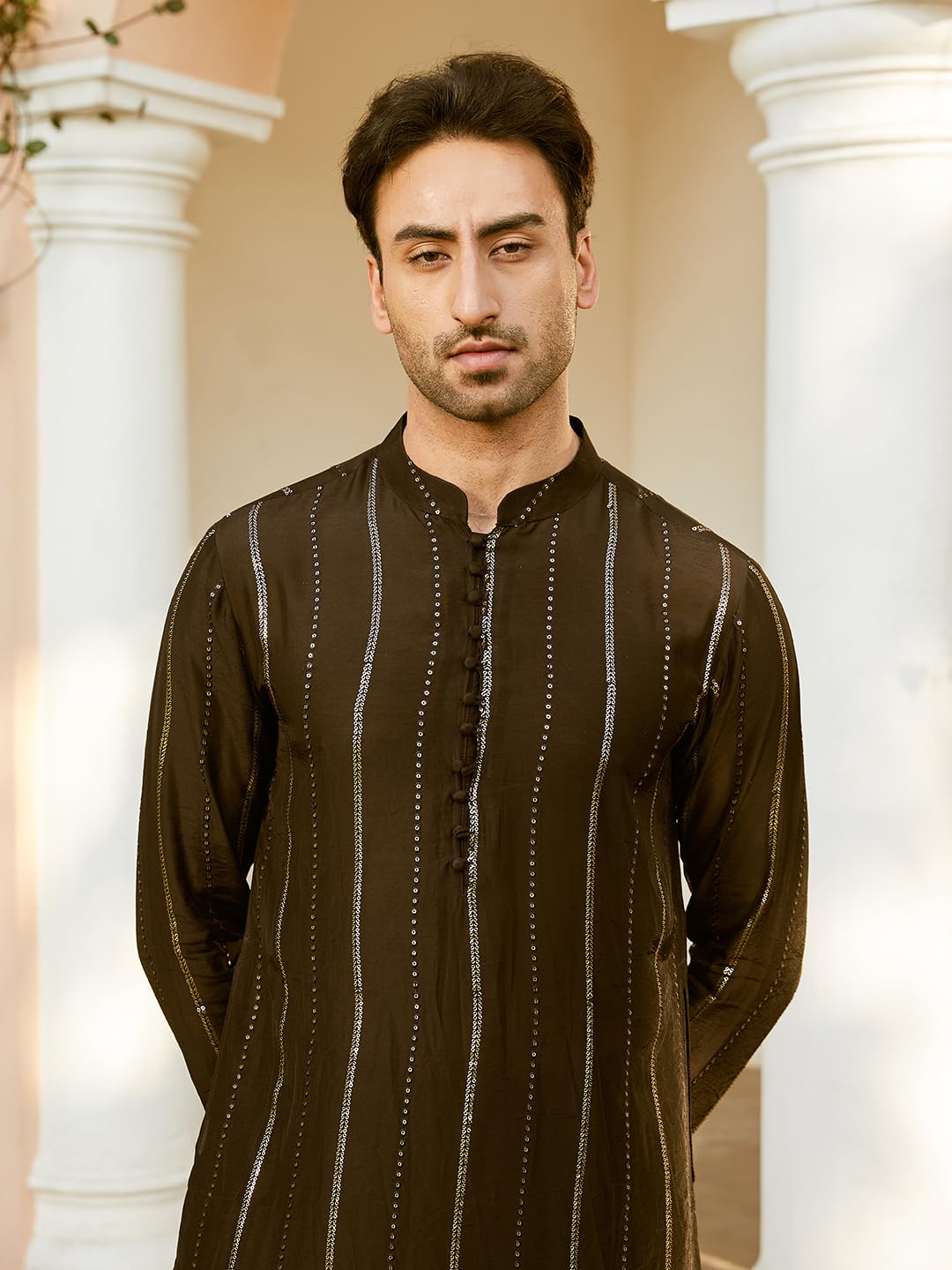 See Designs Men Full Sleeve Black And Gold Chanderi Silk Sequins Mandarin Collar Side Slit Kurta With Pyjama - Sd2Kt_243502Xs