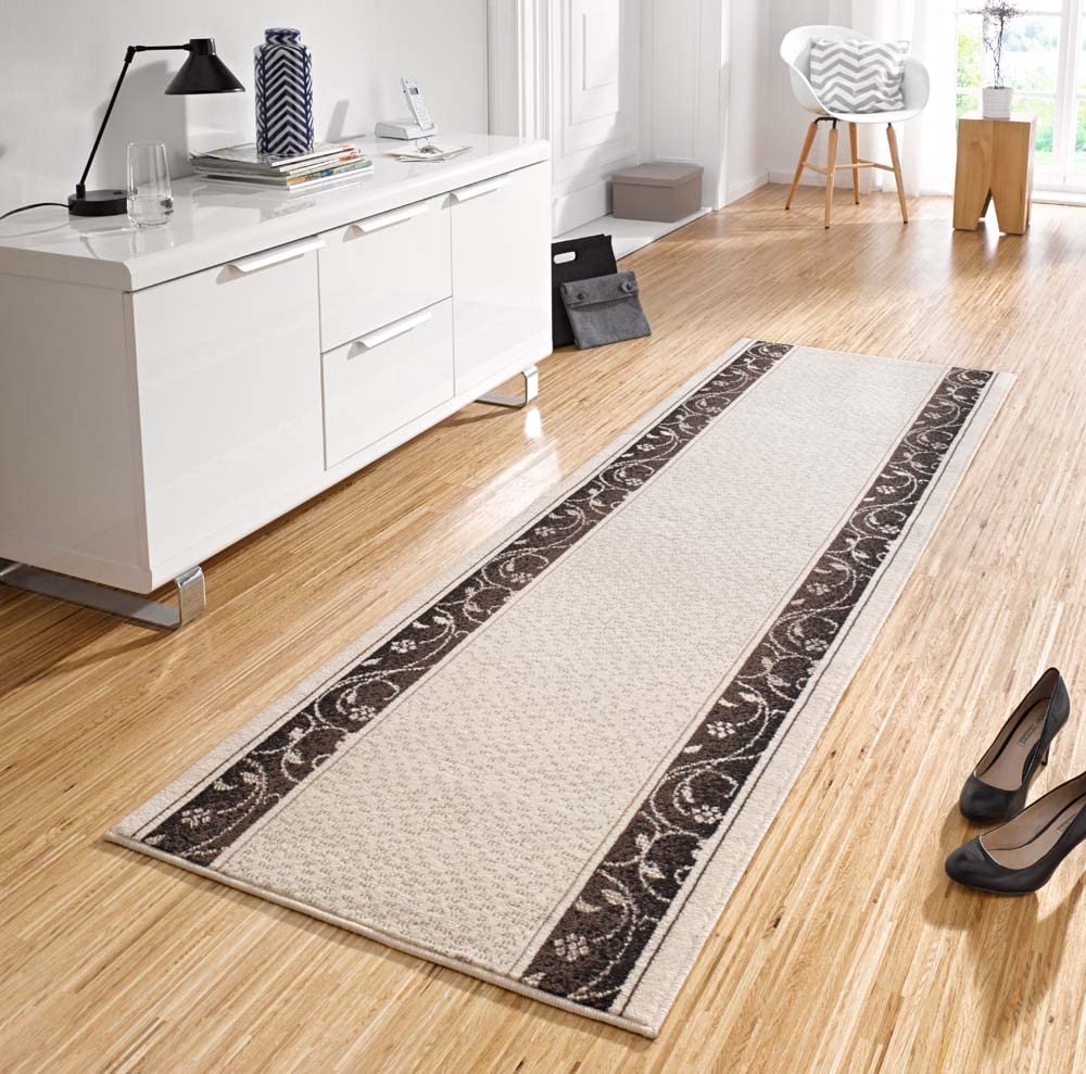 Camino de pasillo crema de 80x200 cm con tacto de terciopelo y diseño botánico