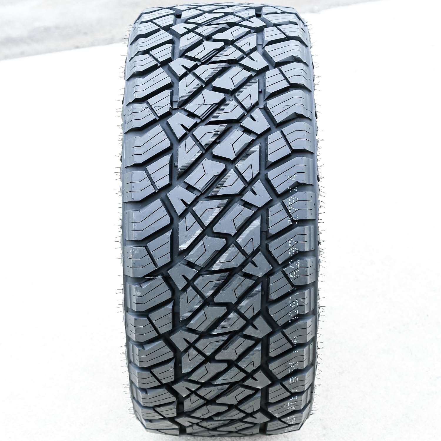 Amazon.com: Predator New Mutant X-AT 285/45R22 114T XL BSW