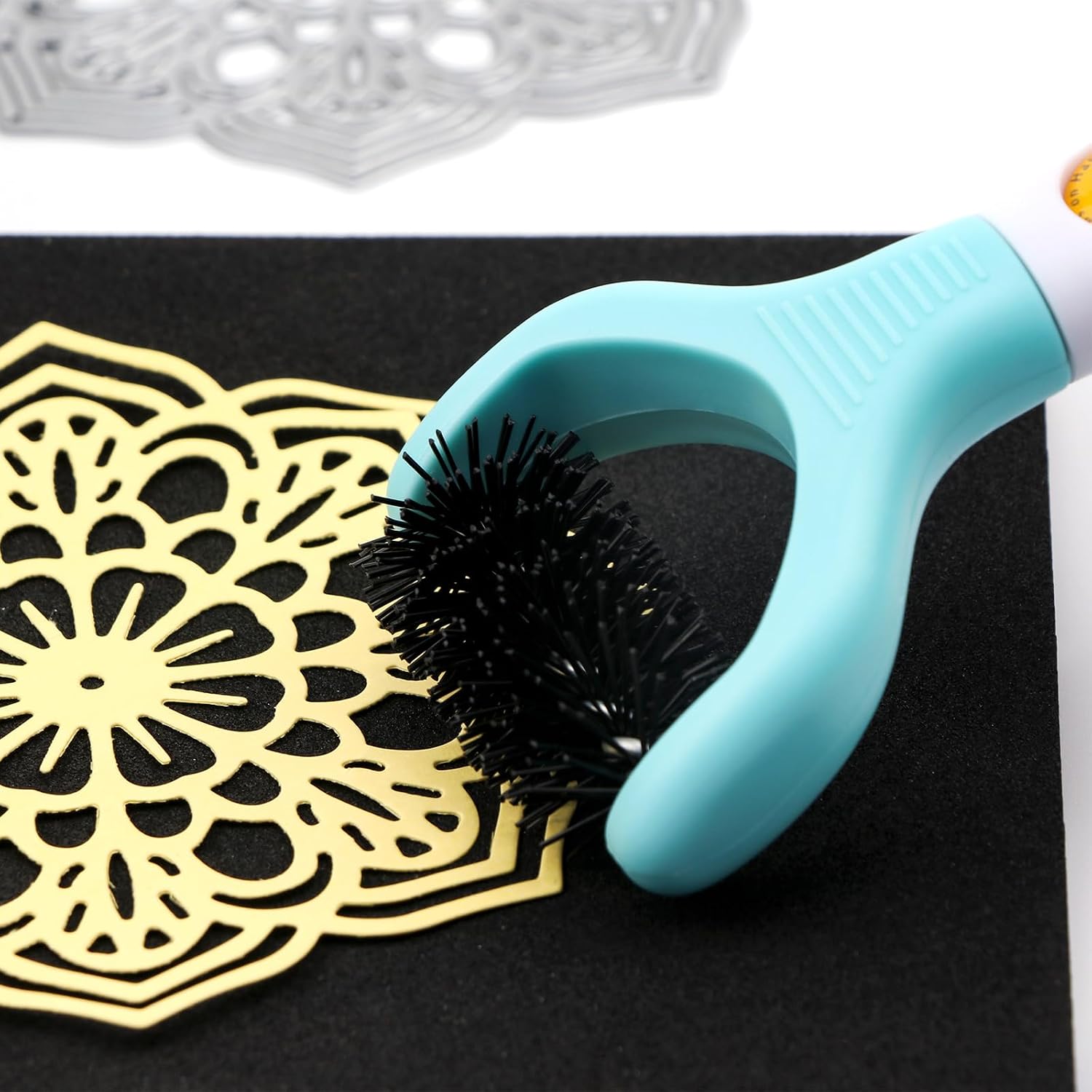 Briartw 2pcs Blue Replacement Brush Tips for Die Cleaning Tool - Easily Clean Tiny Paper Bits from Etched Dies