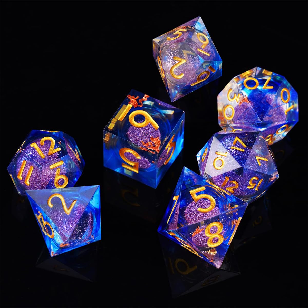Sarini 7-teiliges Würfelset mit Flüssigkern und Kunstharz,scharfe Kanten,polyedrische DND-Würfel für Dungeons and Dragons,RPG,MTG-Tischspiele (Dunkelblau) - Image 3