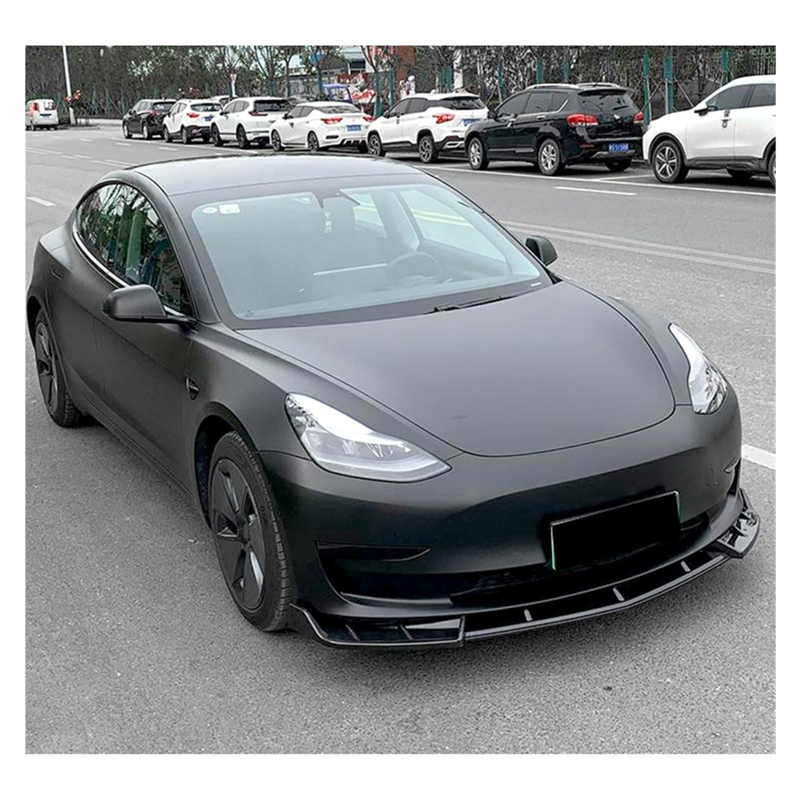 Amazon.co.jp: テスラモデル 3 アクセサリーのための互換性スリーピース車のフロントバンパー分割リップボディキットスポイラー修正  (Color : Pseudo carbon fiber) : 車＆バイク