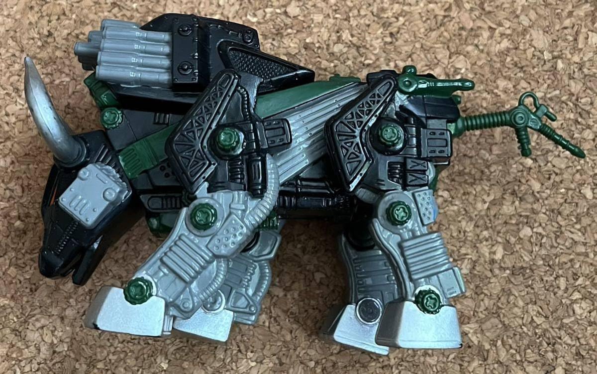 Amazon | ◇ZOIDS ゾイド ディバイソン ソフビ フィギュア