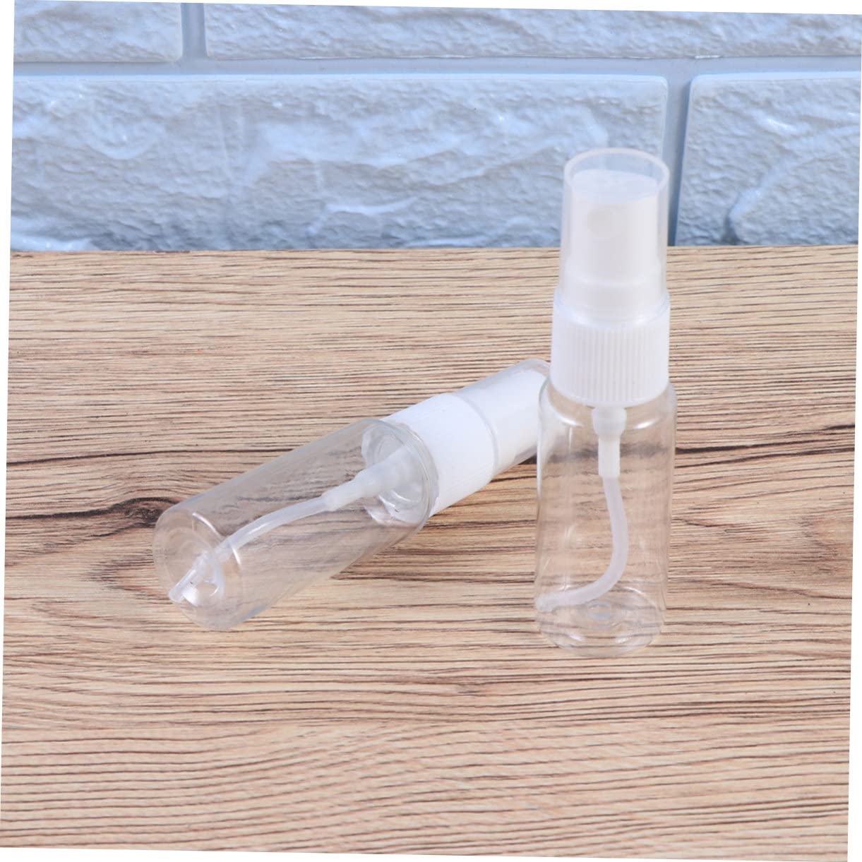 FRCOLOR 20ml Bottiglie Spray Trasparenti Vuote 100 Pezzi, Flaconi Profumo da Viaggio in Plastico Riutilizzabili e Risparmio di Spazio per Cosmetici e Prodotti per L'igiene