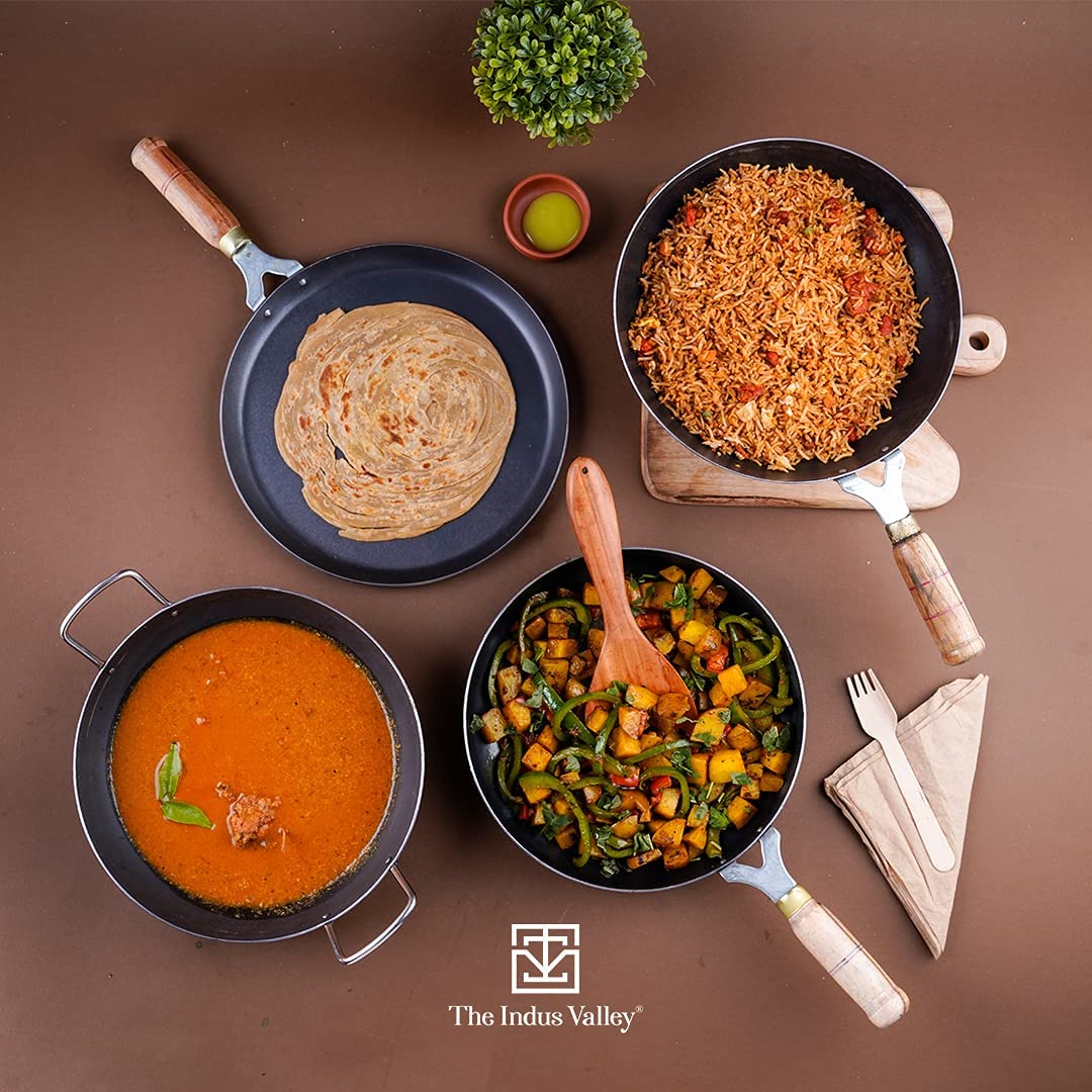 The Indus Valley Pre-Seasoned Iron Cookware Set + Free Wok (25 Cm) | Kadai (24 Cm) + Fry Pan (24 Cm) + Tawa (26 Cm) | Kitchen Cooking Combo Pots and Pans Set of 4Pcs | Naturally Nonstick, Black