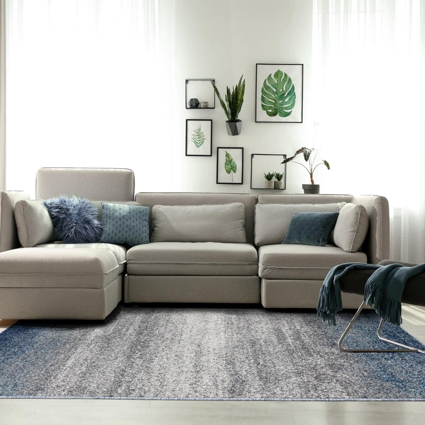 LUXE WEAVERS Lagos Collection 7929 Blue 4x5 Modern Area Rug