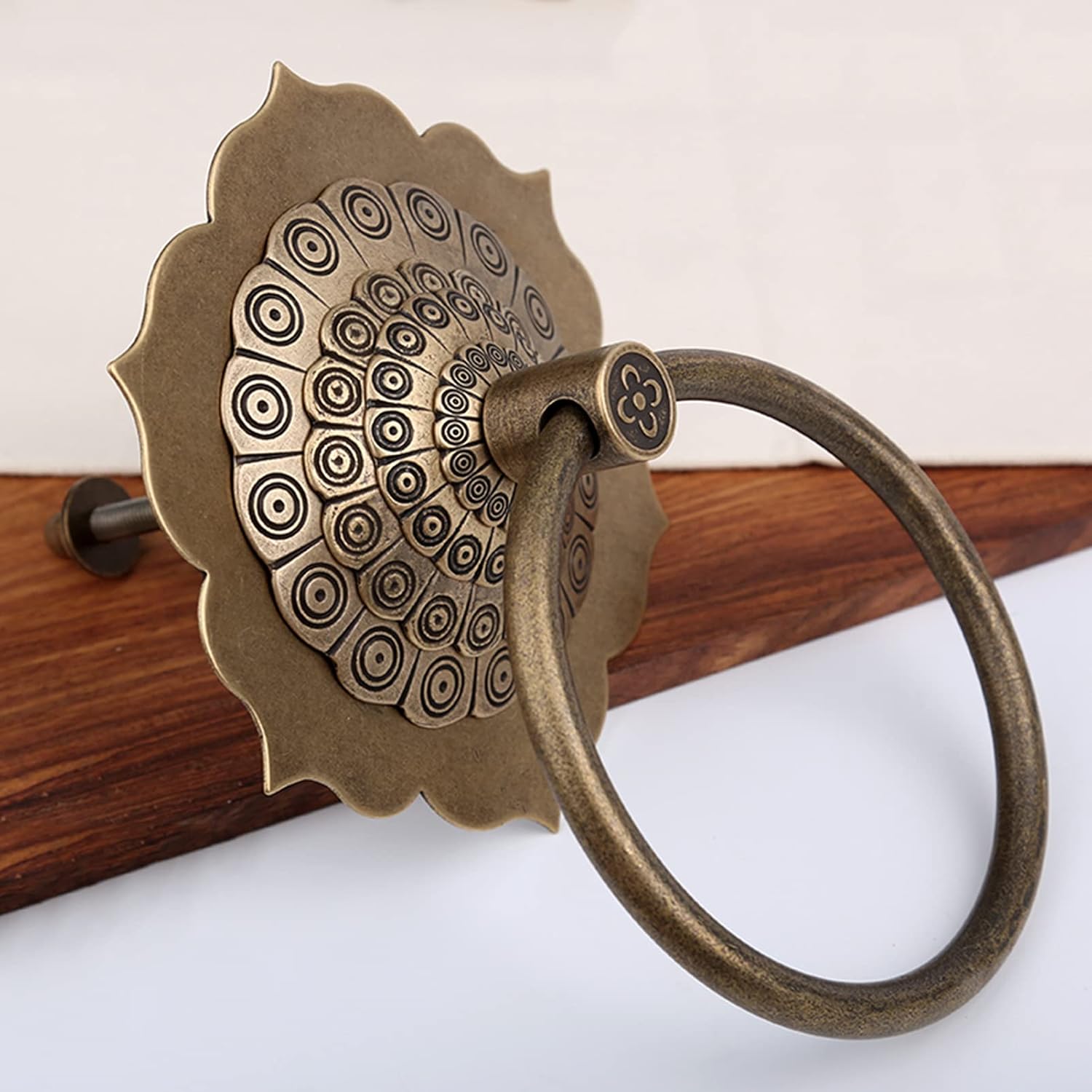 Door Knocker,1 Pair Antique Ring Door Knocker, Flower-Shaped Brass Door Knockers, Retro Bronze Anti- Door Handle for Courtyard Wood Front Door Porch, Home Decor Accessories