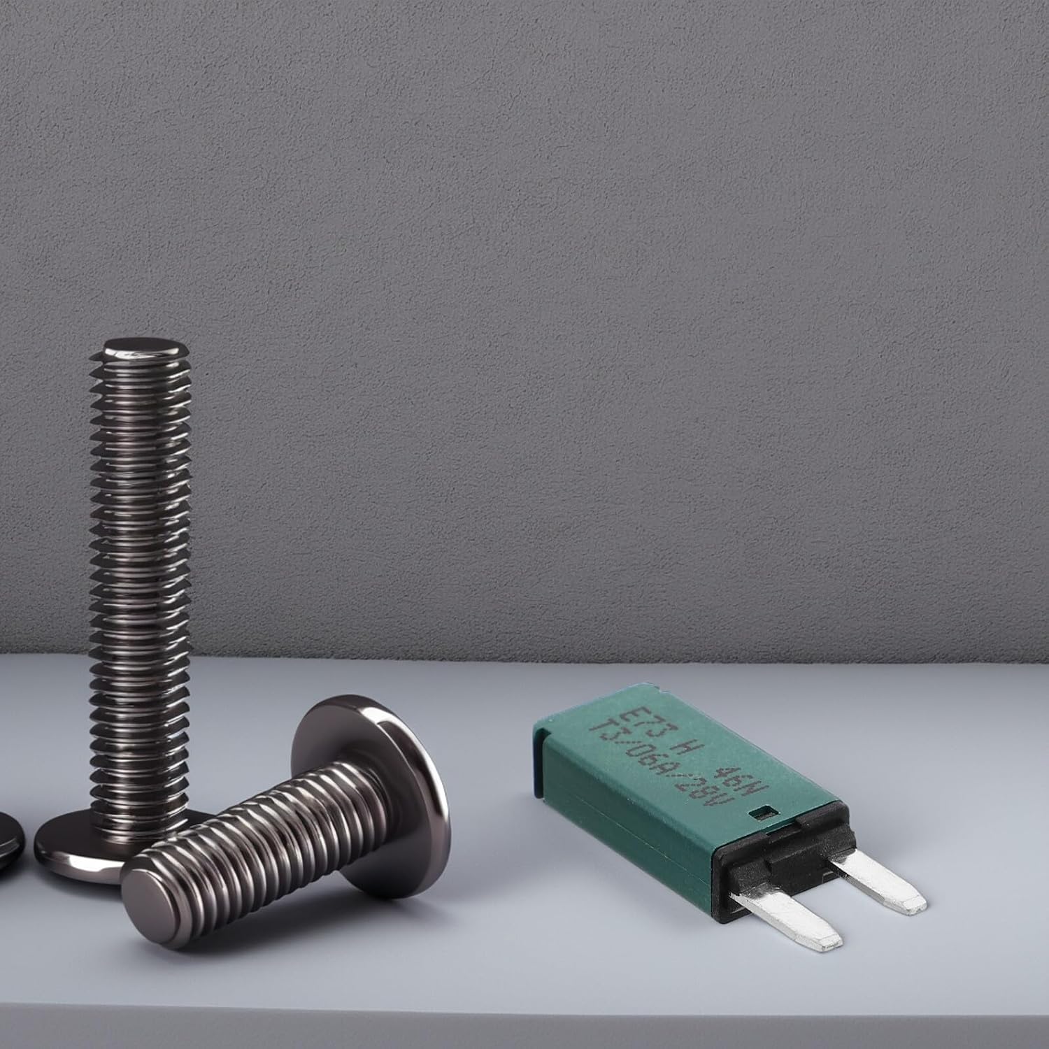 8個 自動車用ミニリ可能ヒューズキット 多電流保護 自己復型 船舶 対応 車載路ブレーカー品揃え