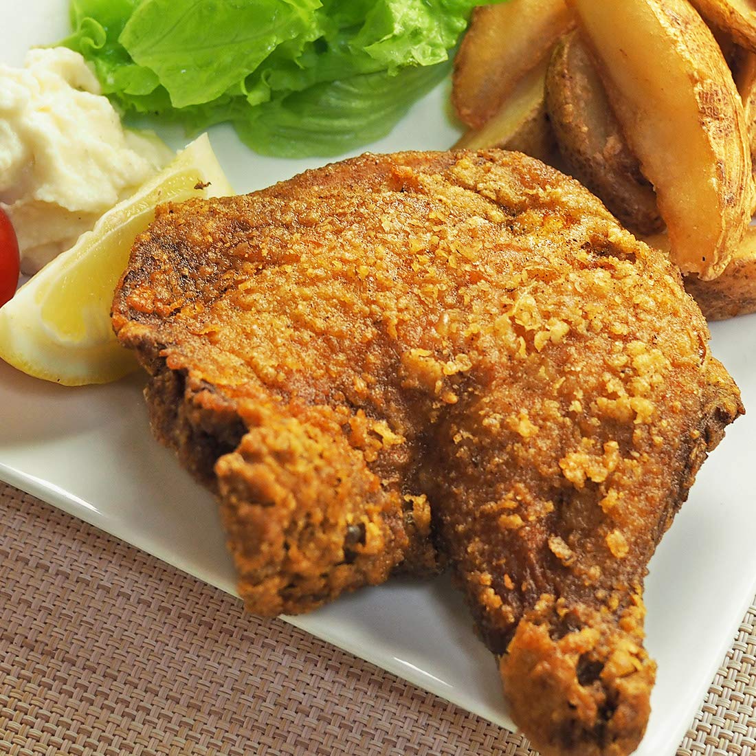 ももチキン1.8kg×1 Amazon.co.jp: 唐揚げ フライドチキン 骨付き鶏もも オリジナルチキン