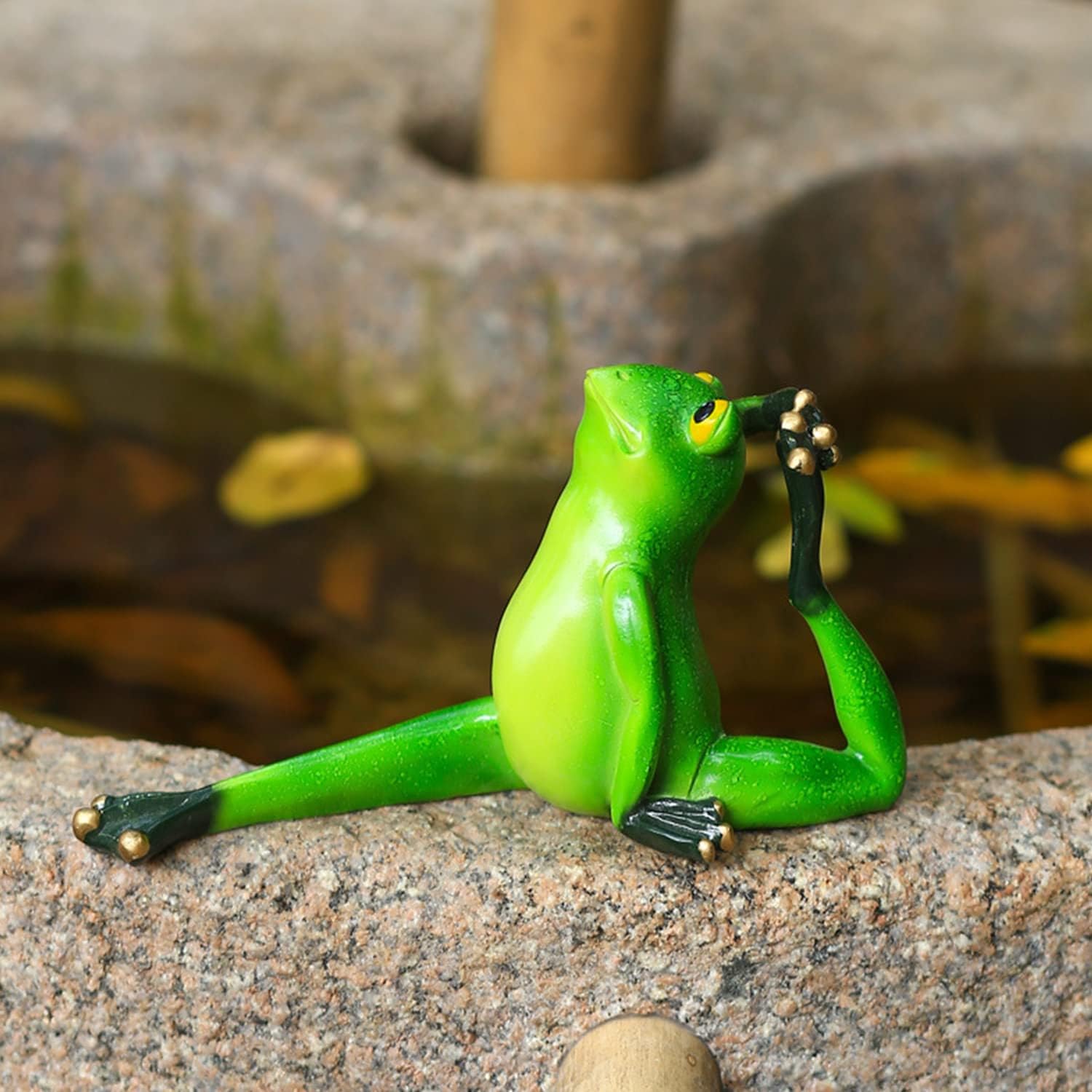 UTYIKR Frog Garden Statue, Frog Yoga Statue, Frog Decorative Garden Statue for Yard Ornaments and Garden Accessories, Indoor and Outdoor Decorative Sculpture, The Most (D)