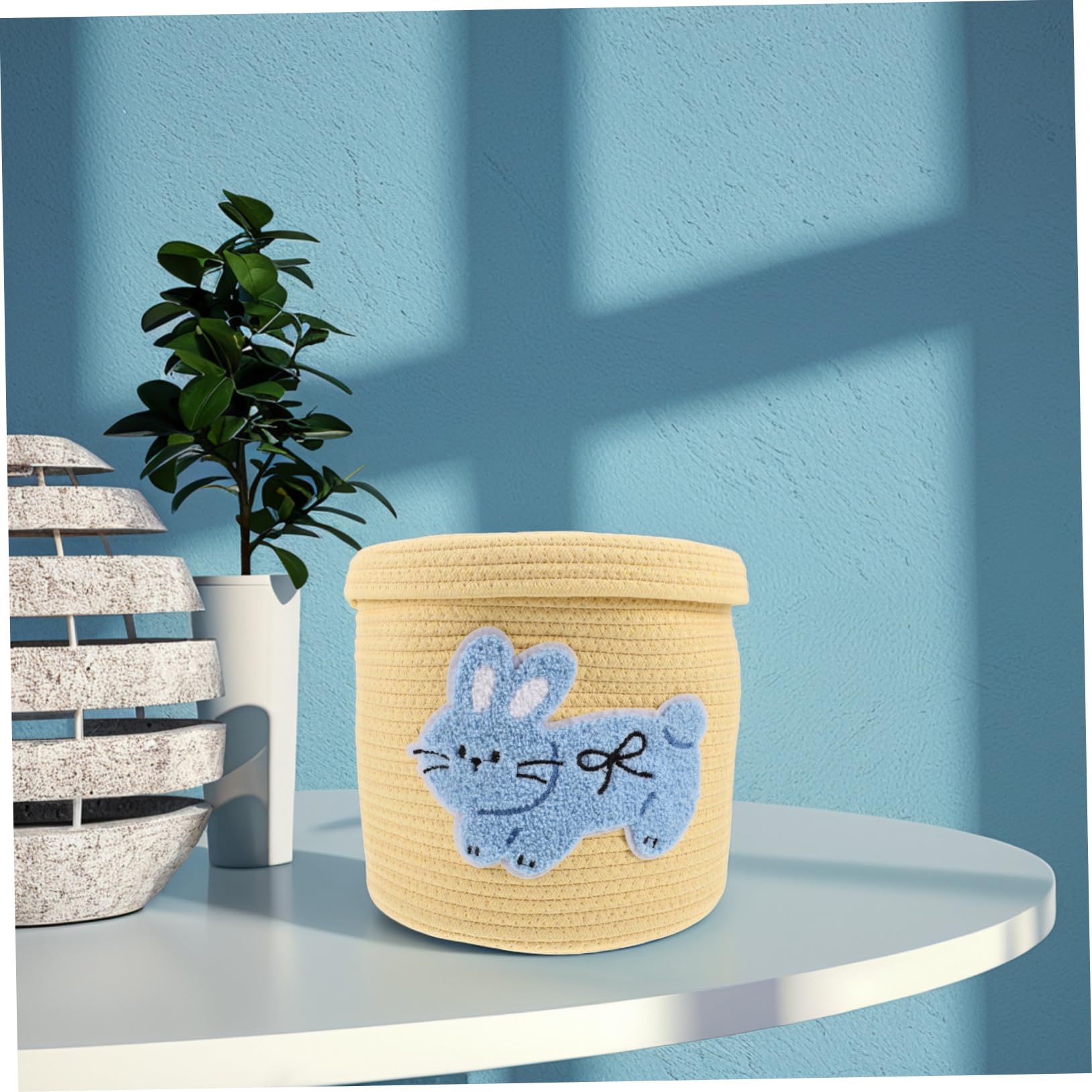 Cabilock Woven Cotton Rope Storage Basket Mit Deckel Handgefertigte Aufbewahrung Für Snacks Und Wohnaccessoires Vielseitiger Organizer Für Schreibtisch Und Hase