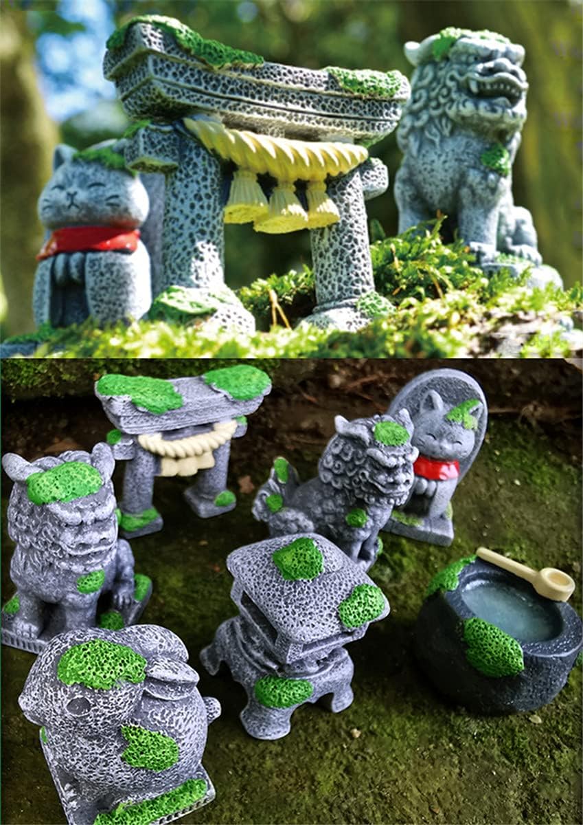 7 PCS Miniatures Figurines Kit, Japanese Pagoda Lantern Fu Foo Dogs Torii Gate, Zen Garden Accessories, Mini Ornaments for Outdoor Moss Landscape Bonsai Garden Decoration