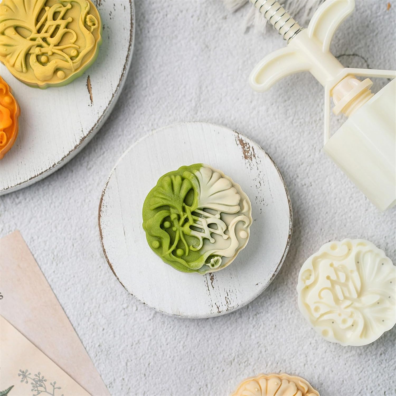 Ginkgoes Designs Cakes Home Baking Ginkgoes Pastries Dessert Embosser for Autumn Delights Embossed Cakes Pattern