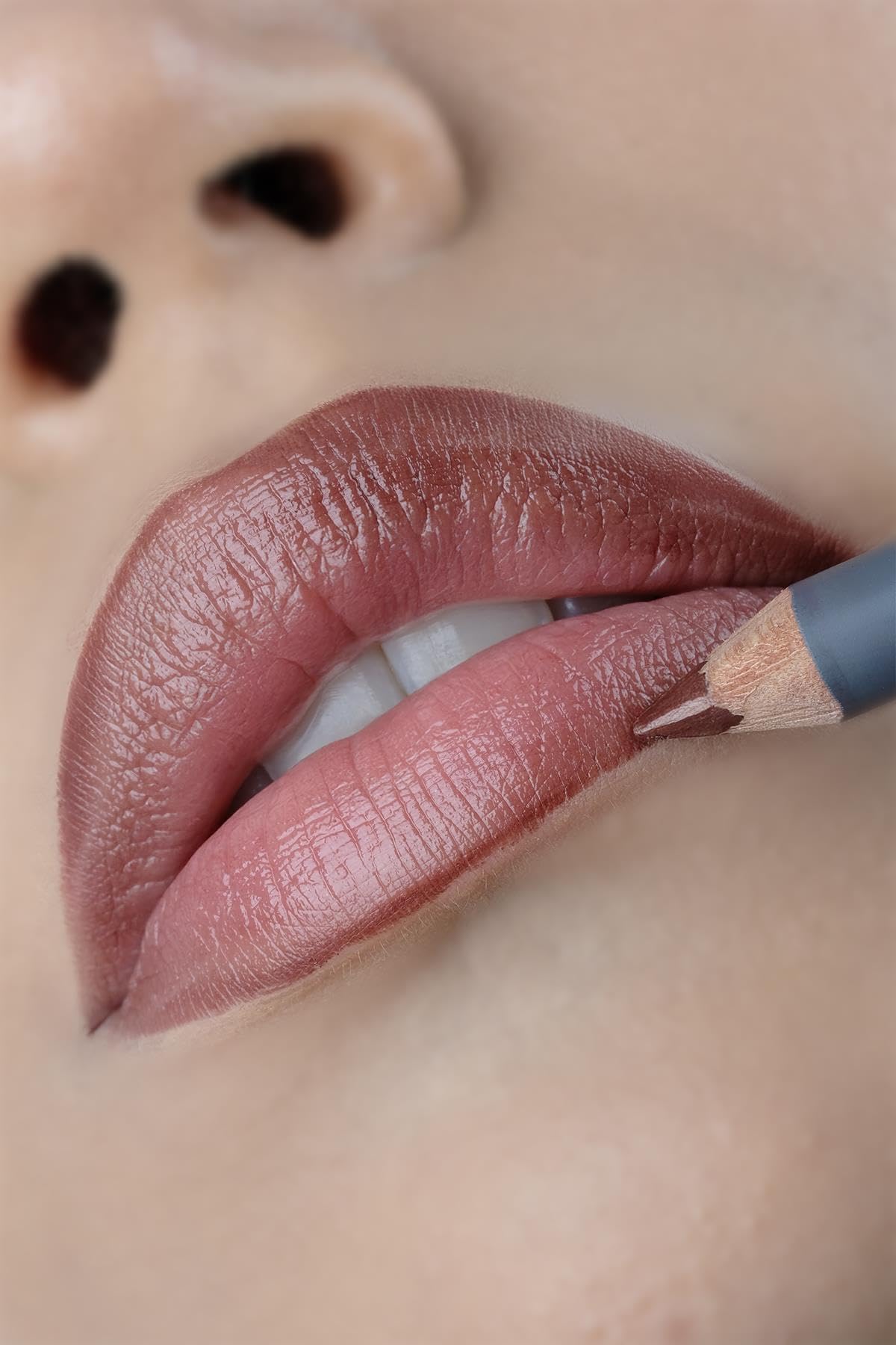 ALIX AVIEN Uzun Süre Kalıcı Dağılma Yapmayan Nemlendirici Dudak Kalemi - Lipliner Pencil 21 Chocolate (4 paketi)