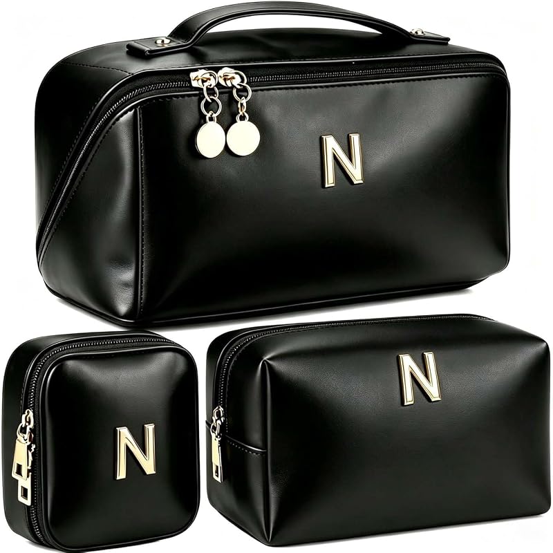 Necessaire de maquiagem YOPCDJ preta com iniciais, divisória transparente, alça e compartimentos