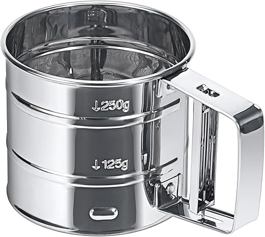 MumdoYAL Flour Sieve, Kitchen Sieve, Icing Sugar Spreader, with Single Operated Handle, Capacity 250 g