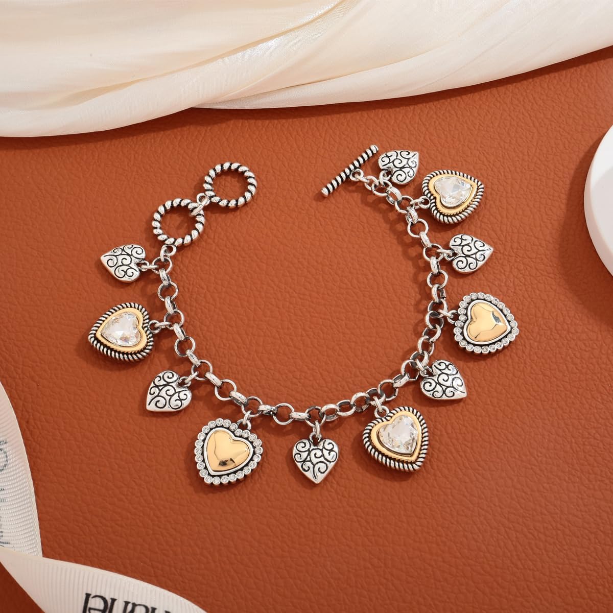 Heart Charm Bracelet for Women, Unique Heart Pendants on Eco-Friendly Zinc Alloy Link Chain Vintage Bracelet Jewelry Gifts