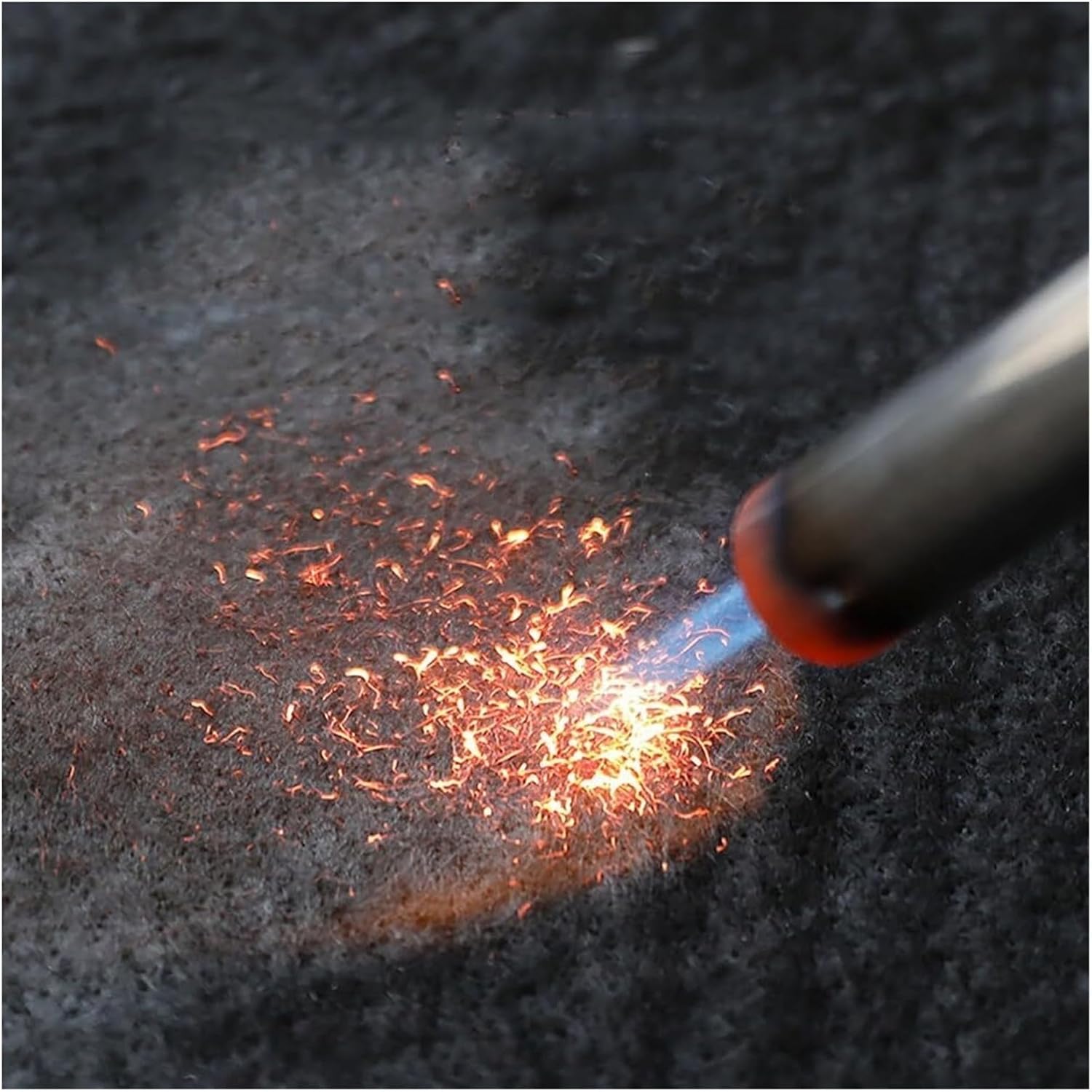 Carbon Felt Welding Blanket Fireproof - 12mm Thick Heat Resistant Pad, Flame Retardant Protective Mat for Soldering Workbench, Welding Workshop, Brazing, Plumbing Projects(50cmx80cm)