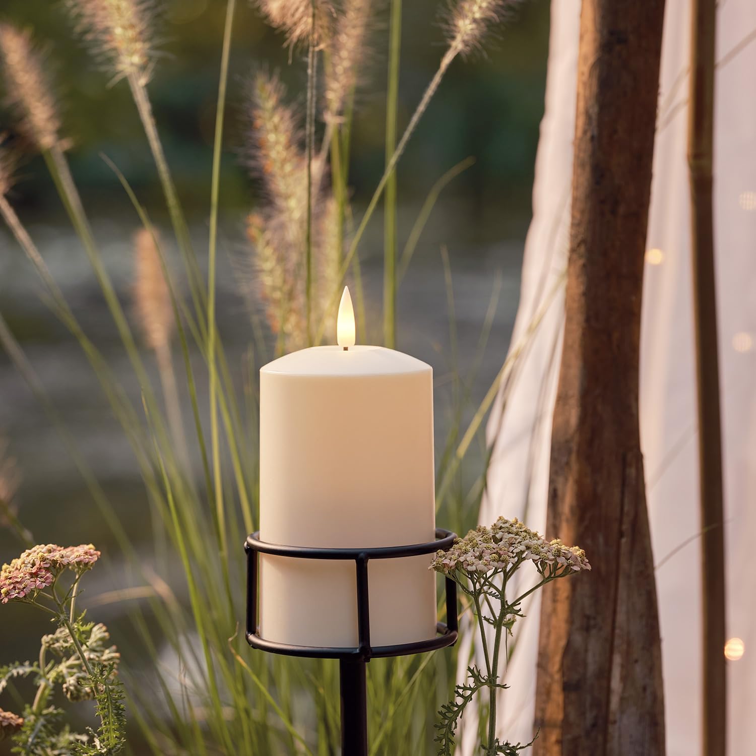 Lights4fun Adjustable Outdoor Garden Black Metal Pole Candle Holder Stake Path Light 1m