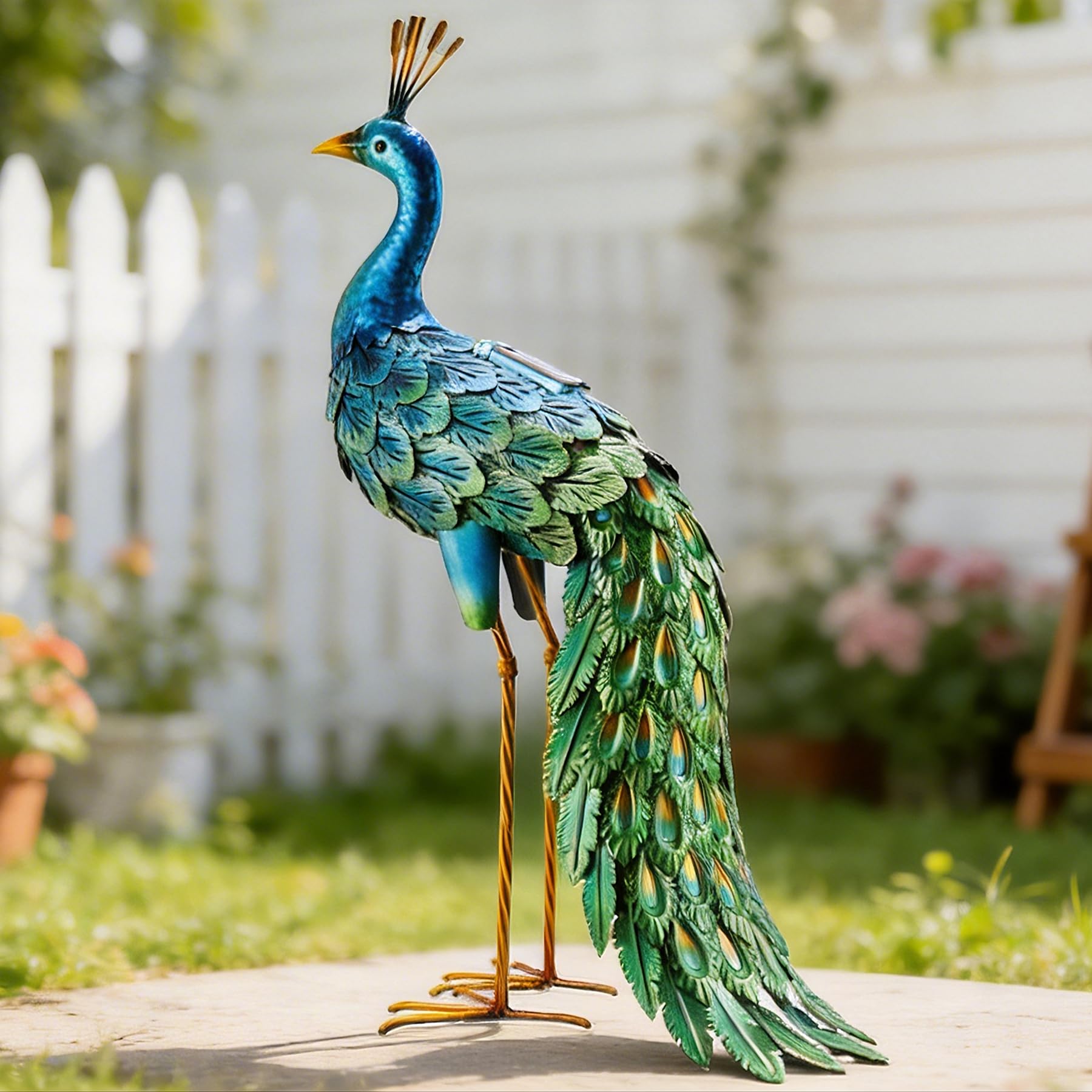 Outdoor Solar Peacock Decor Garden Statue Metal Yard Art Decoration Outdoor Sculptures for Backyard,Patio,Lawn,Wedding, for Women