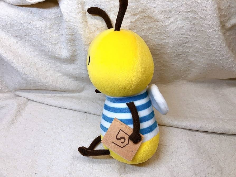 Amazon.co.jp: 集英社 ナツイチ バジー ぬいぐるみ ハチ カレル