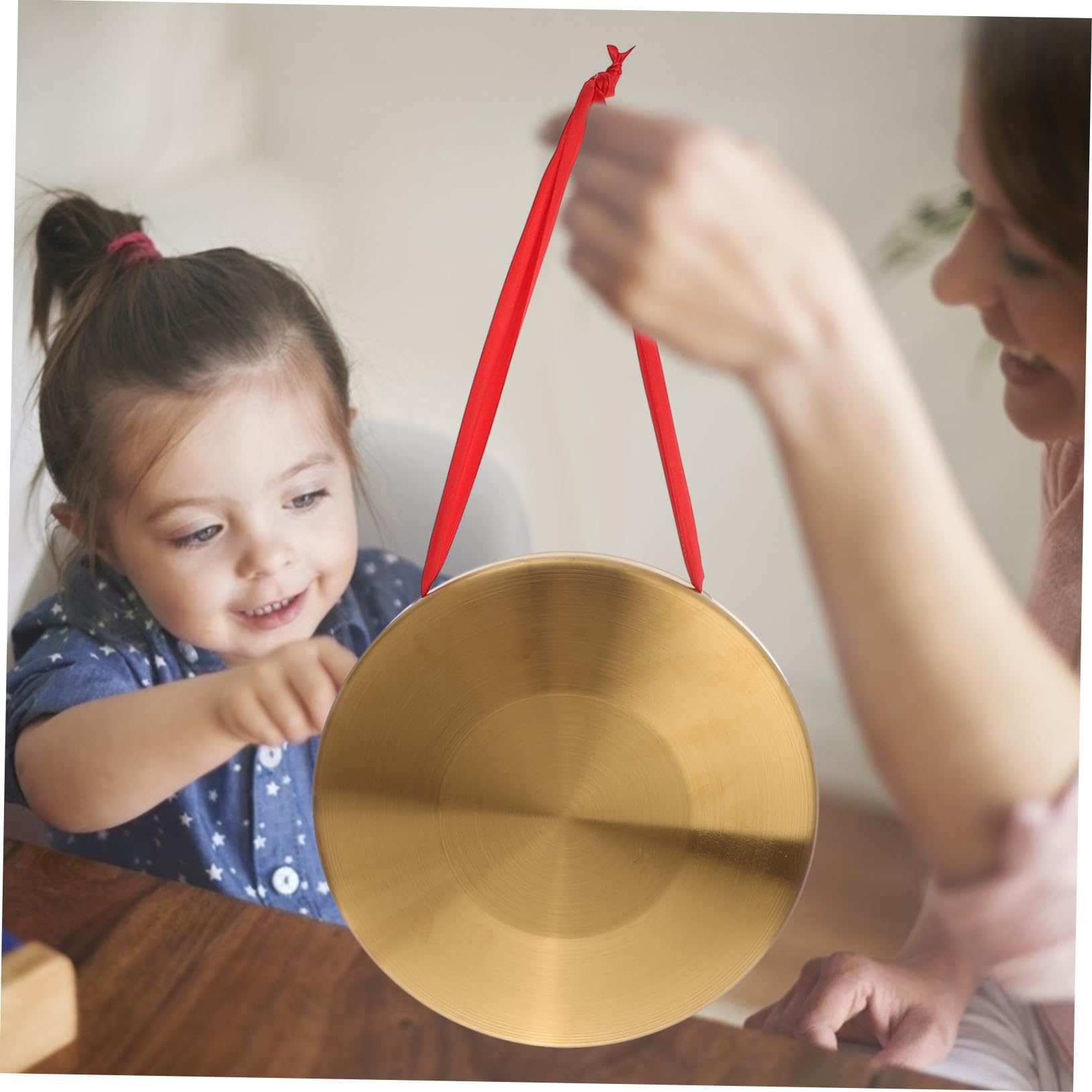 Gong de Mano de Cobre Dorado, 1 Juego de Percusión Infantil | Martillo Incluido, Aleación de Acero y Cobre, Mango Ergonómico para Sujeción Cómoda, Estilo Creativo Estilo Aleatorio