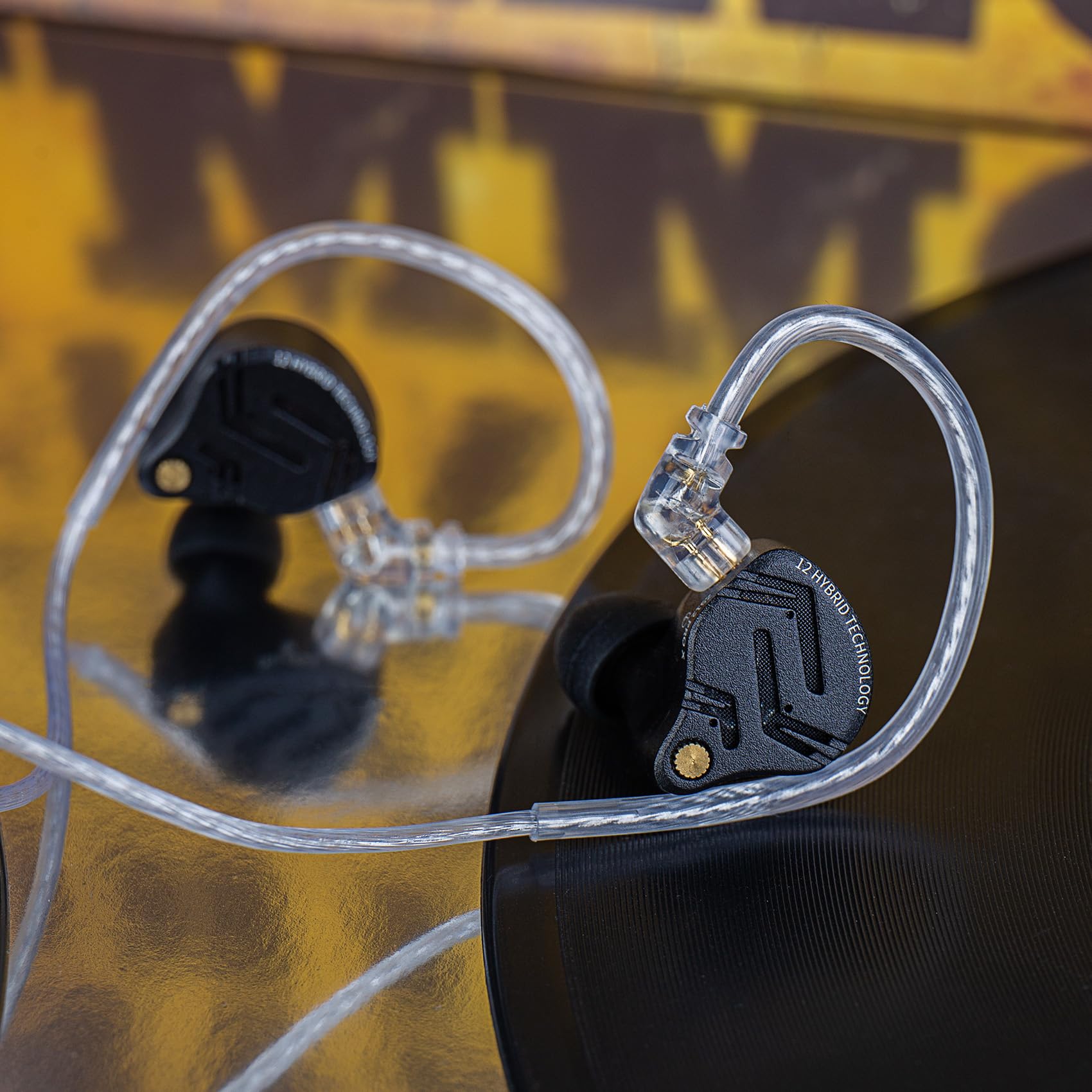 KZ ZS12 PRO X słuchawki douszne IEM, hybrydowe przewodowe słuchawki douszne do gier 1DD+5BA, najlepsze słuchawki douszne z kablem 2-pinowym dla audiofilów (ciemnoczarne, z mikrofonem)