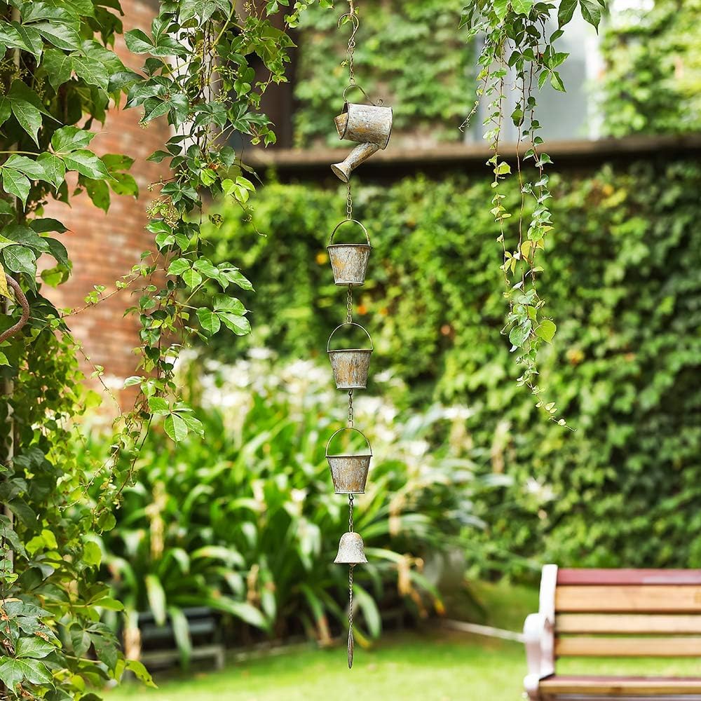 Brogan Rustikale Metall-Gießkanne und Eimer, dekorative Regenkette, mit Glockenspiel, Hänge-Display für Außenbereich, Terrasse, Garten, Hof, Akzente oder Heimdekoration (Grünspis)