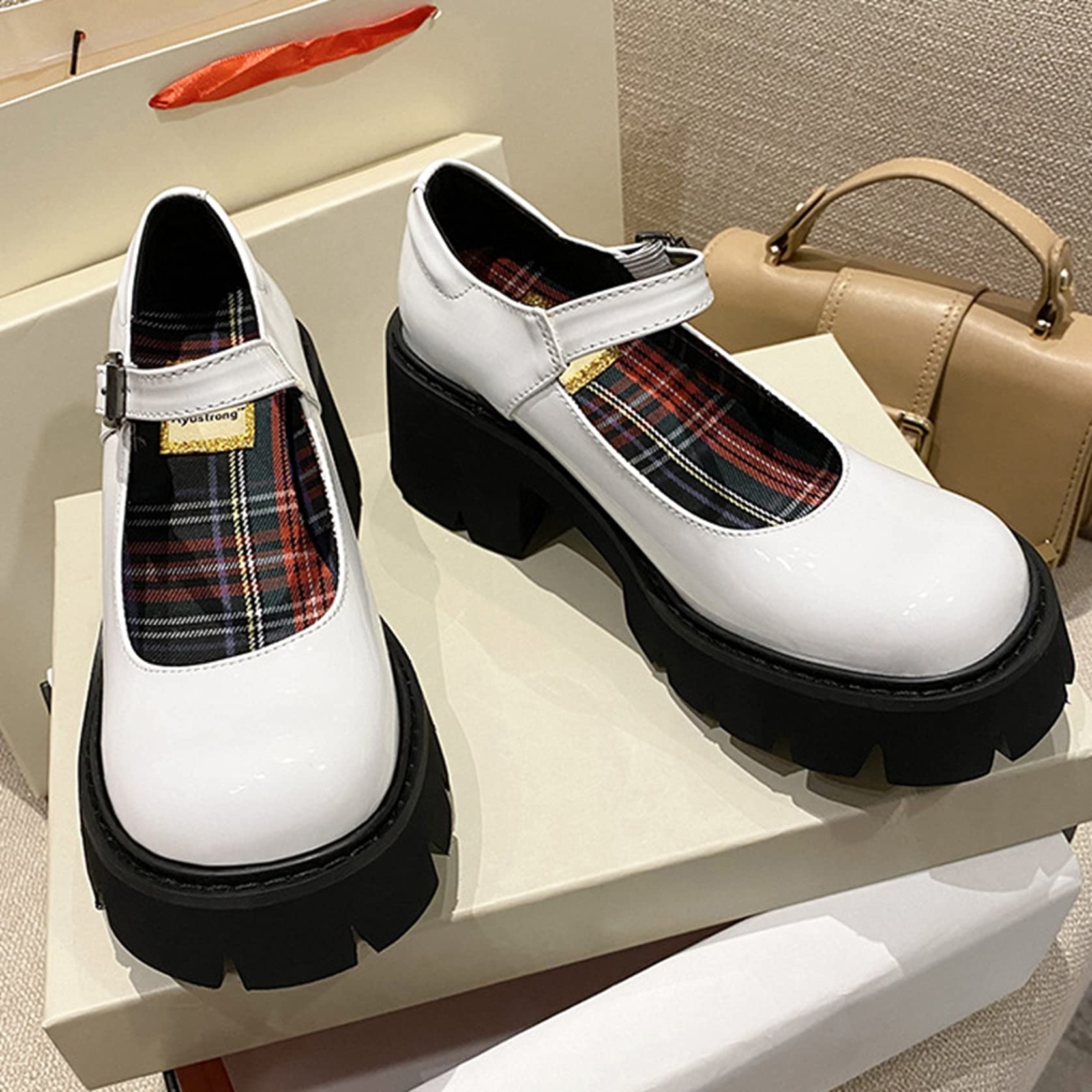 Femmes Chunky Plate-Forme Mary Jane Chaussures rétro Boucle Sangle Bout Rond Appartements Bouche Peu Profonde Japonais Doux Lolita Princesse Chaussures