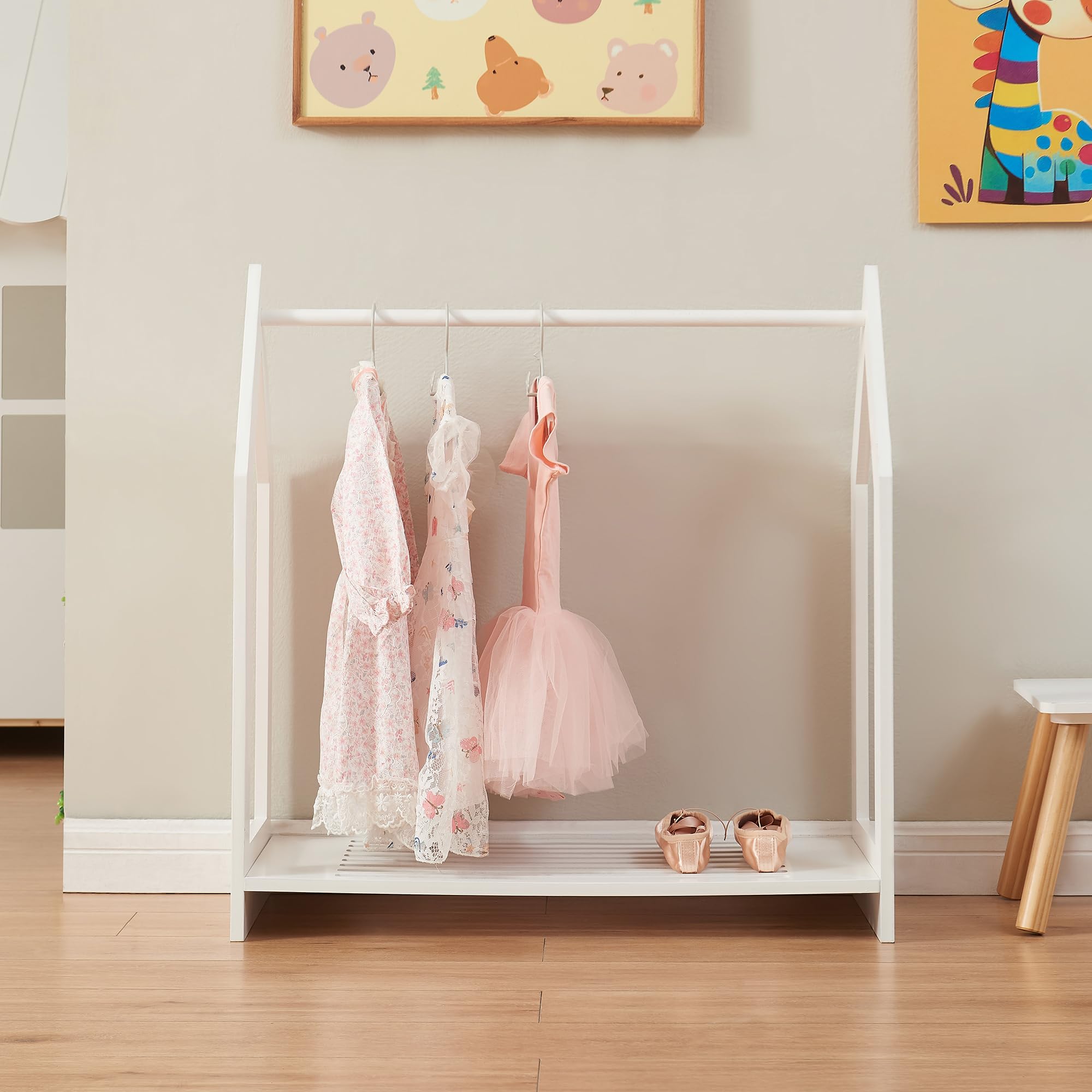 [en.casa] Stand Appendiabiti a Forma di Casetta Organizzatore Guardaroba per Cameretta con Barra e Piano di Appoggio Porta Abiti a Misura di Bimbi 78x75x35 cm Bianco