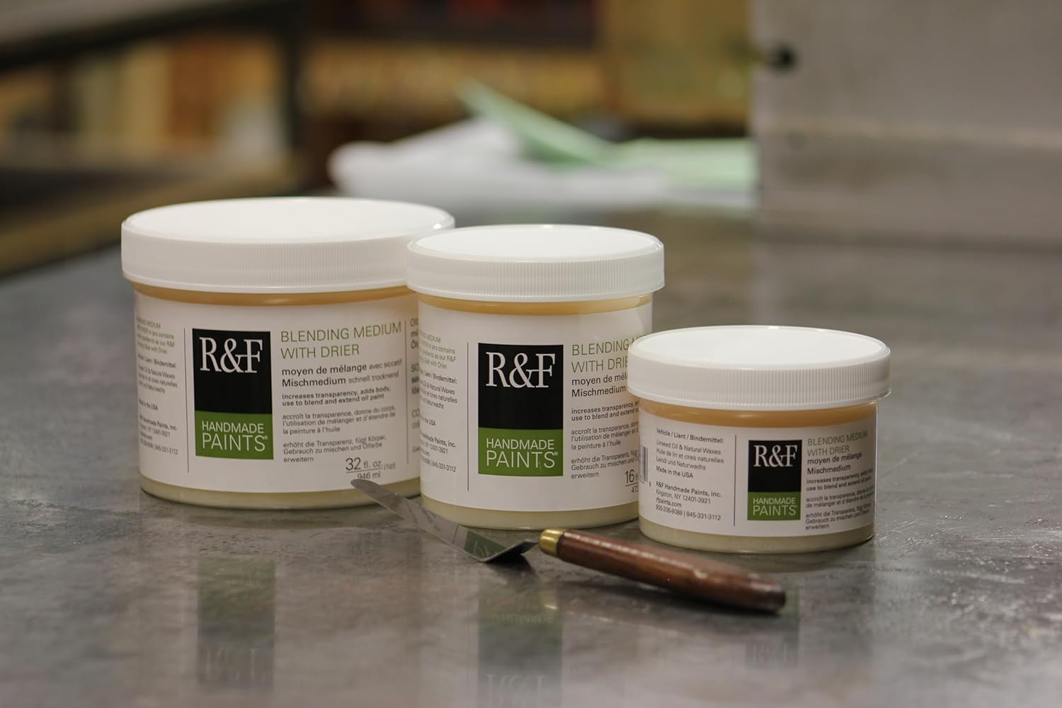 R&F 8 Oz Blending Medium
