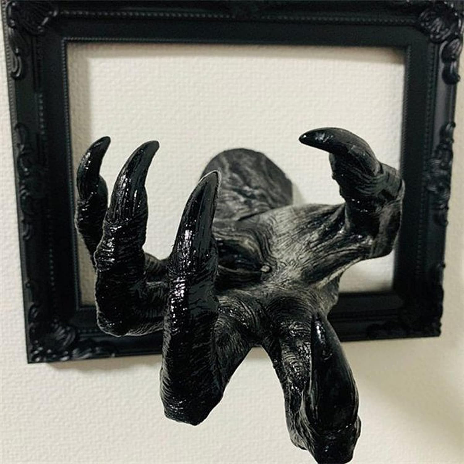 Halloween Witch Hand Key Holder Wall Mounted Hooks,Horror Ghost Hand,Creative Gothic Home Decor,Multifunctional Hooks Decorations Hanging Keys Jewelry for Kitchens Bedrooms