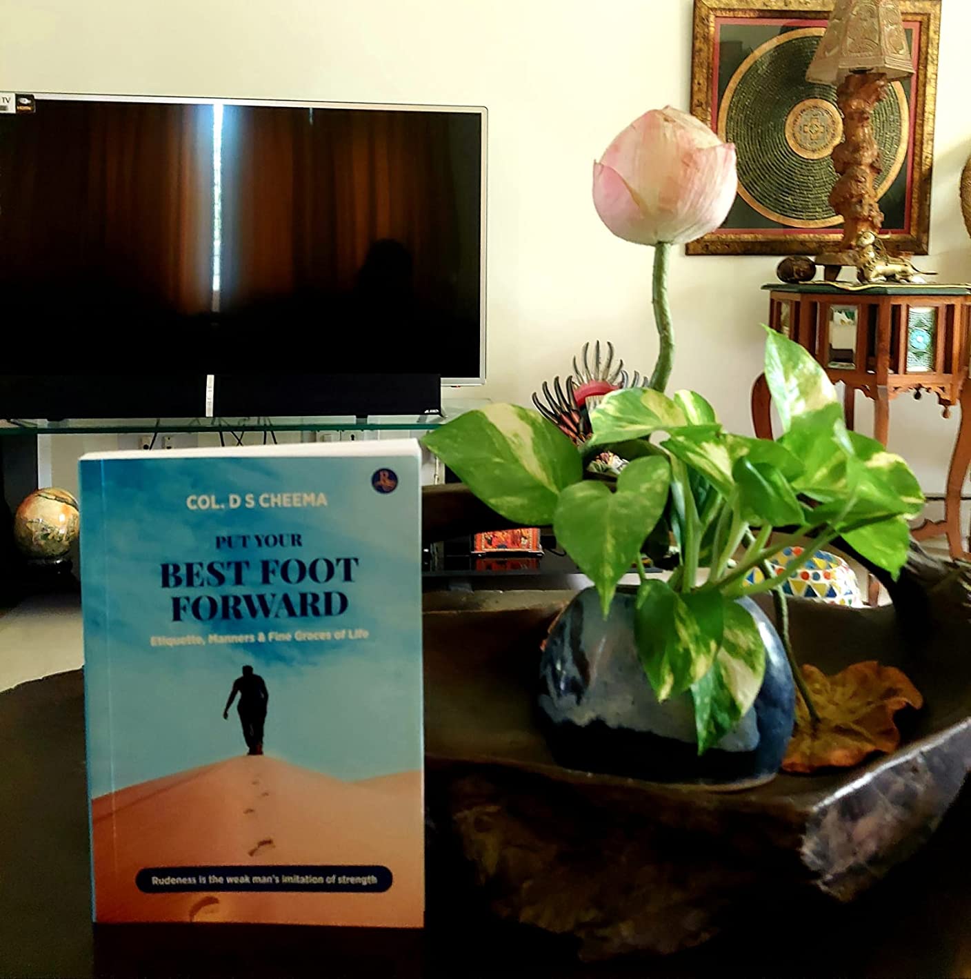 Put Your Best Foot Forward : Col.D.S.Cheema, VIVEK ATRAY: Amazon.in: Books
