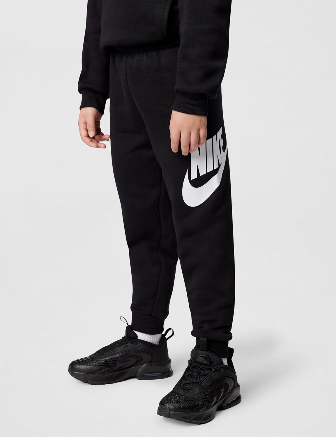 Nike Kids' Sportswear Club Fleece Pullover Hoodie and Joggers 2-Piece Outfit Set (Large Swoosh Logo)