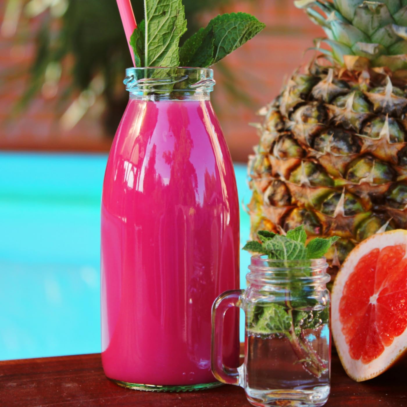 gouveo Set van 12 sapflessen 250 ml met schroefdop zilver - glazen fles 0,25 l met TO43 dop - lege fles voor sap, smoothie, limonade (SF250S