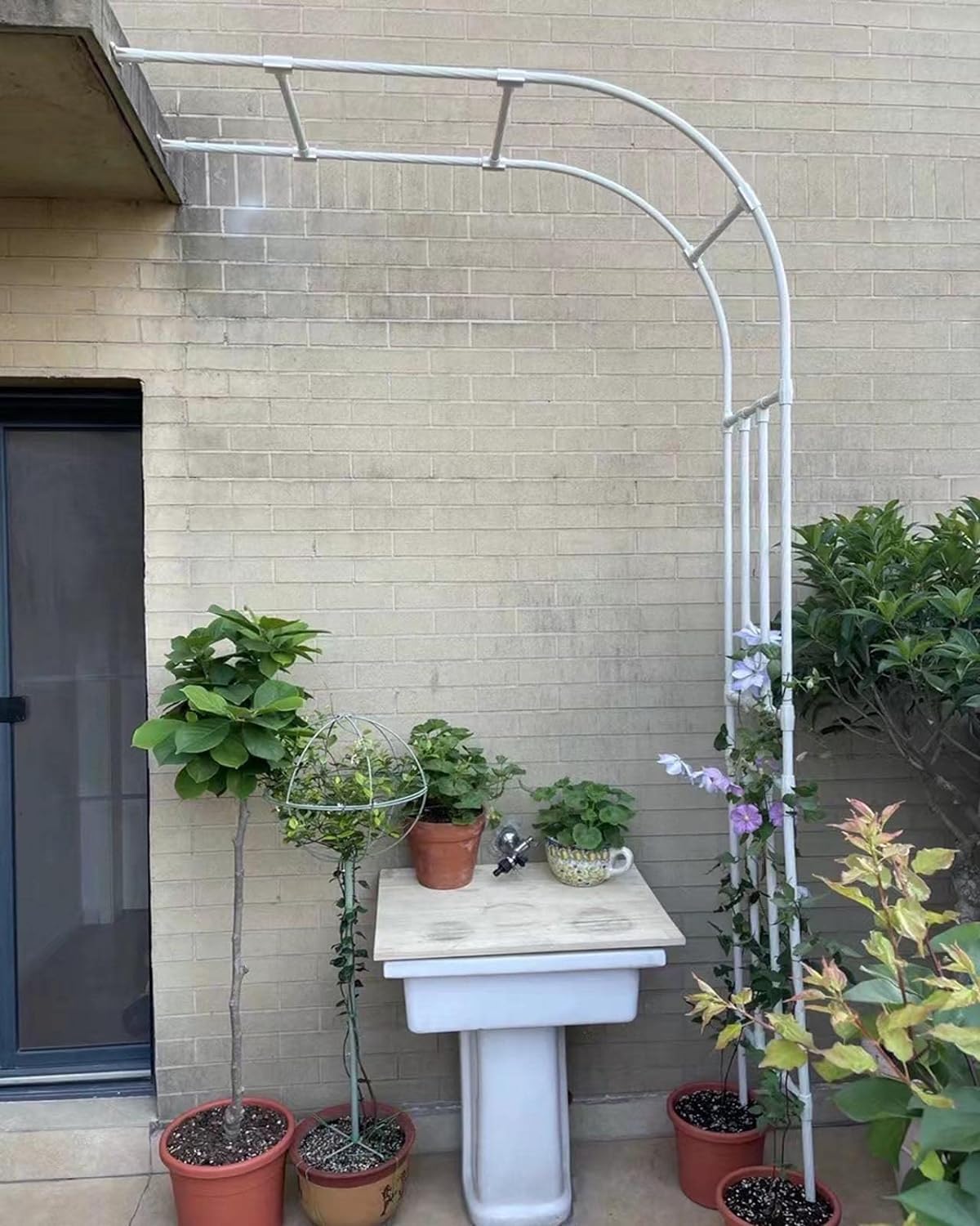 Metalowa kratka ogrodowa do roślin pnących, 90 x 240 x 40 cm, 200 x 267 x 50 cm, 350 x 267 x 50 cm, stylowe podparcie dla róż, kwiatów i winorośli, idealna na podwórko i trawnik, biała