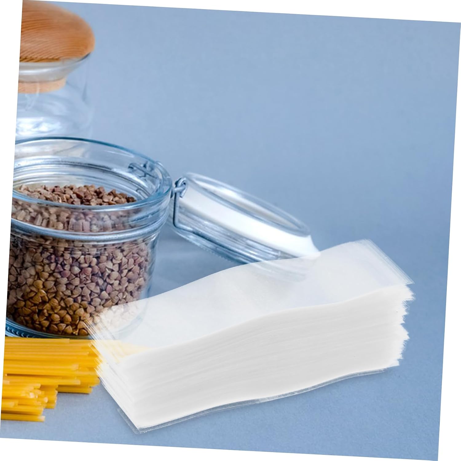 1000pcs Easy-Tear Heat Shrink Film for Sealing Labeling Bottle Sealing Tape for Wine Beverage Cosmetic Bottles Plastic Heat Shrink Wrap Roll