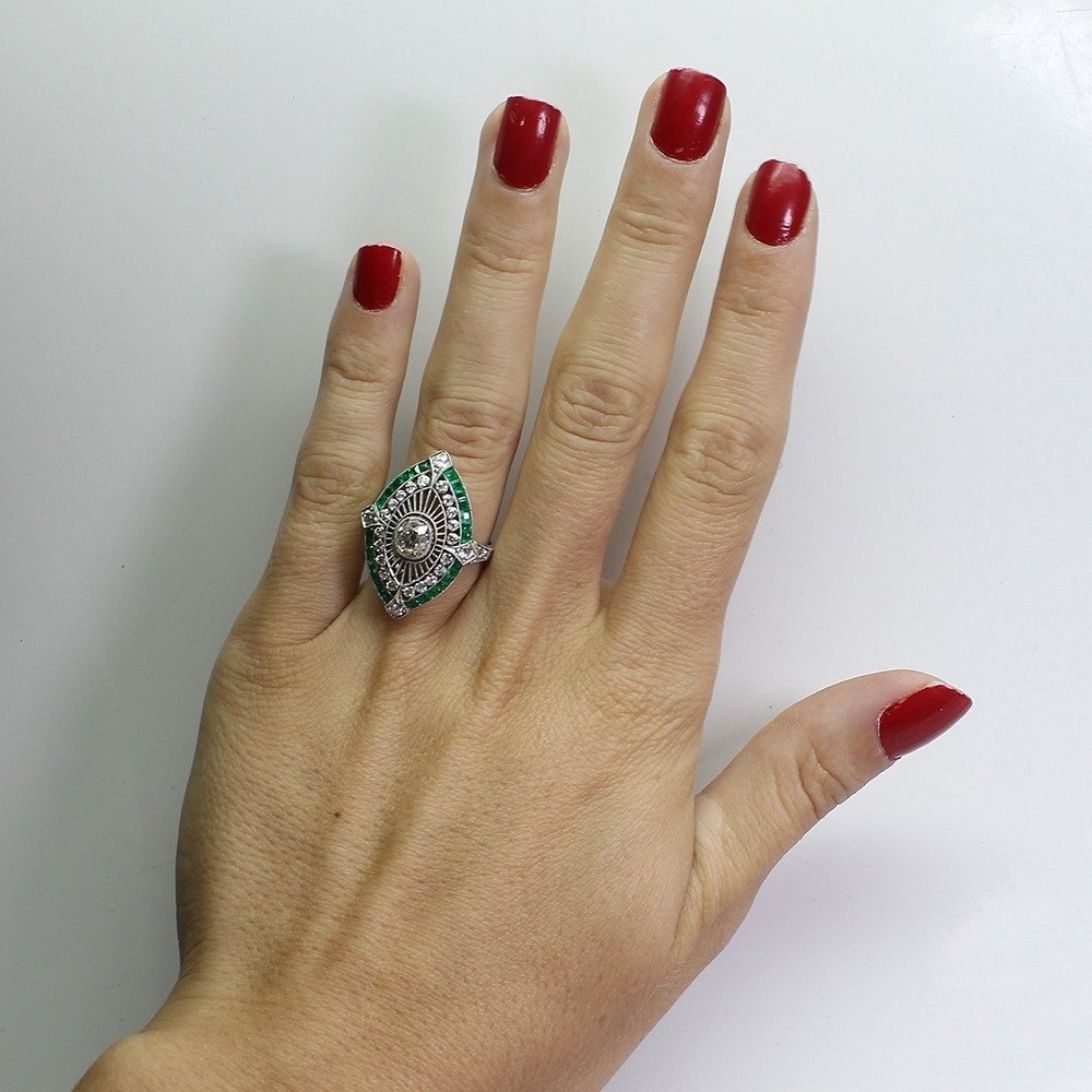 Vintage Celtic Knot Ring With Emerald CZ - Marquise Leaf Design, Irish Wedding Band, US Sizes 6-10