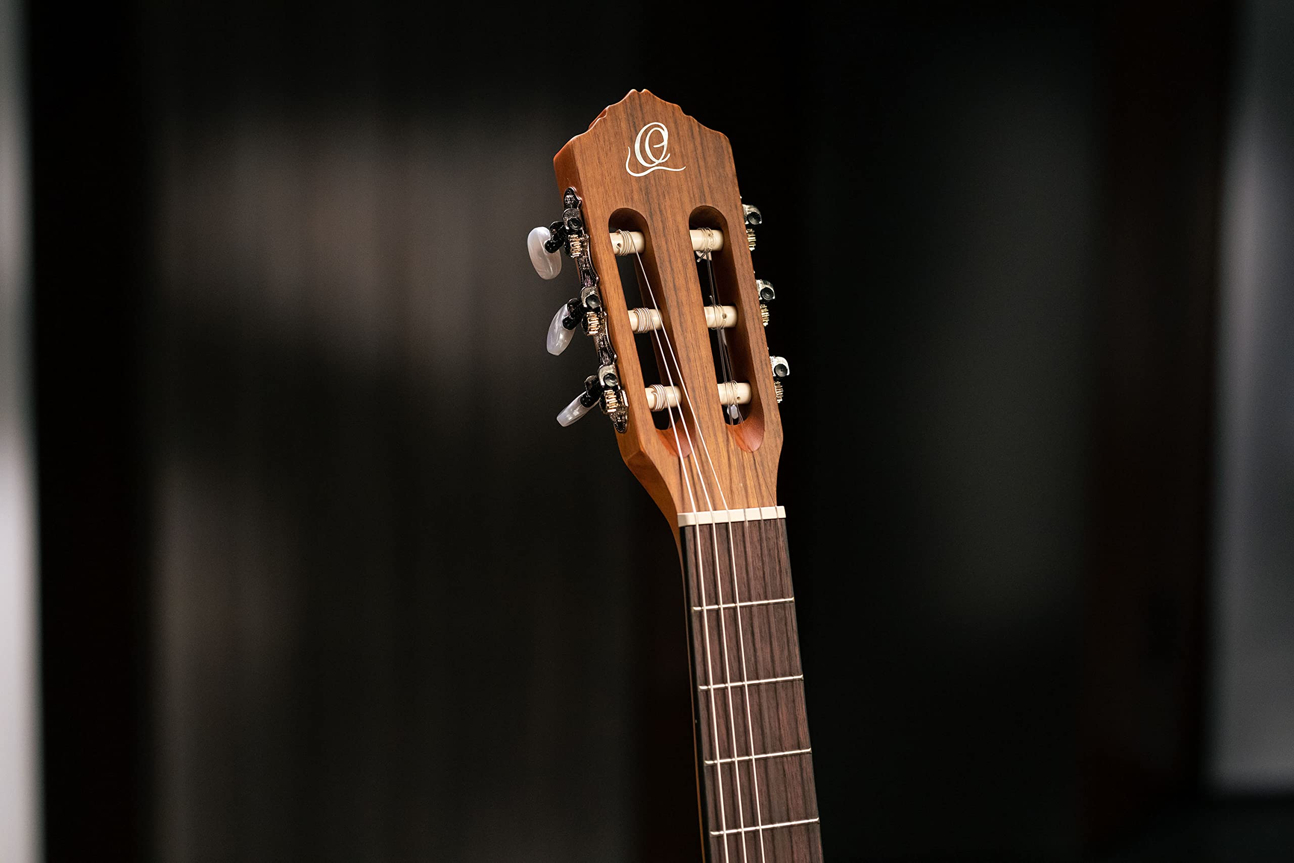 Ortega Guitars Chitarra Concerto Misura 7/8 - Serie Family - include Gig Bag - Top in mogano/cedro (R122-7/8)