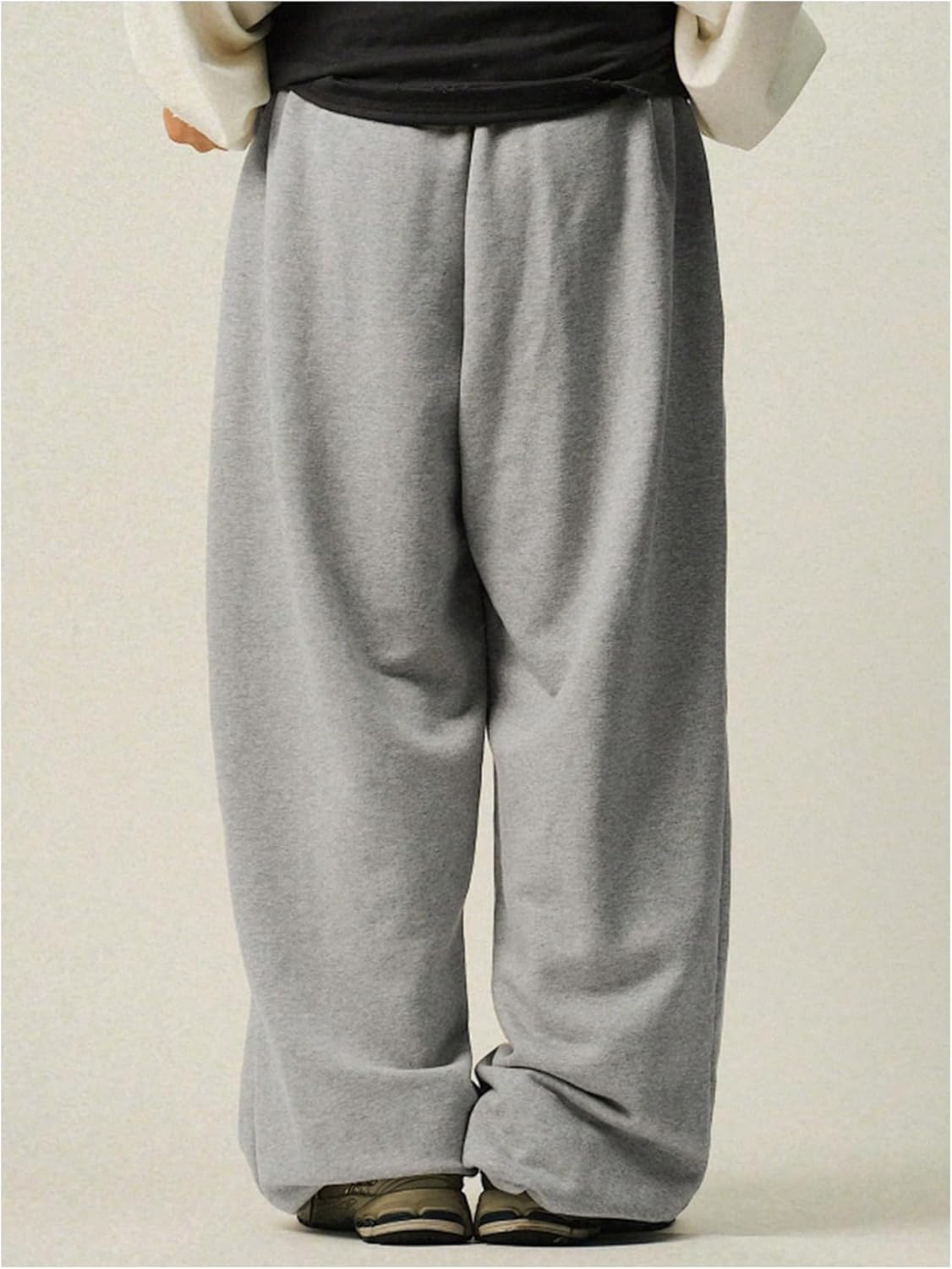 SHENHE Men's Y2k Baggy Sweatpants Wide Leg Drawstring Workout Preppy Sweat Pants with Pockets - Image 2