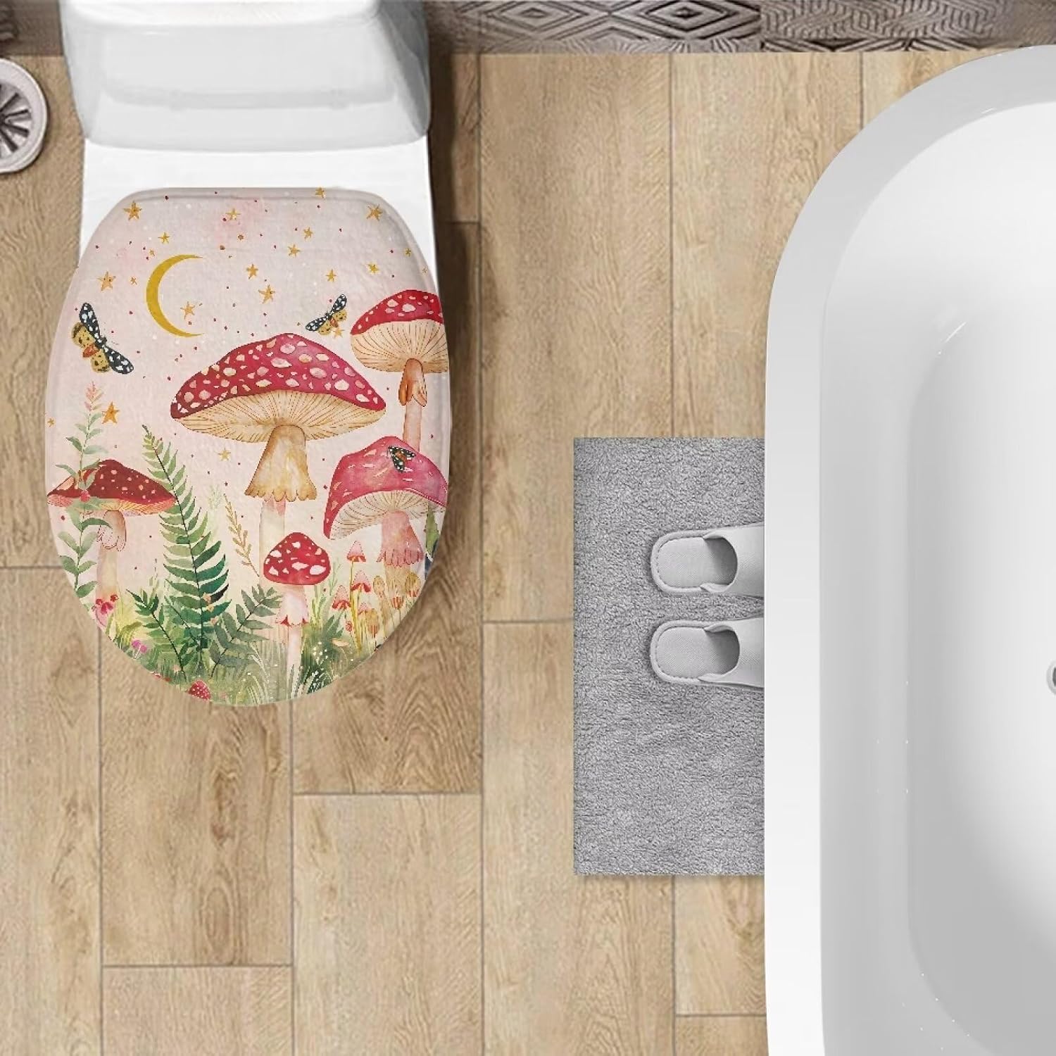 Red Mushroom Toilet Lid Cover Toilet Seat Covers for Bathroom Super Soft Toilet Tank Cover Seat Covers Fits Most Toilet Lids Machine Washable Bathroom Decoration Accessories
