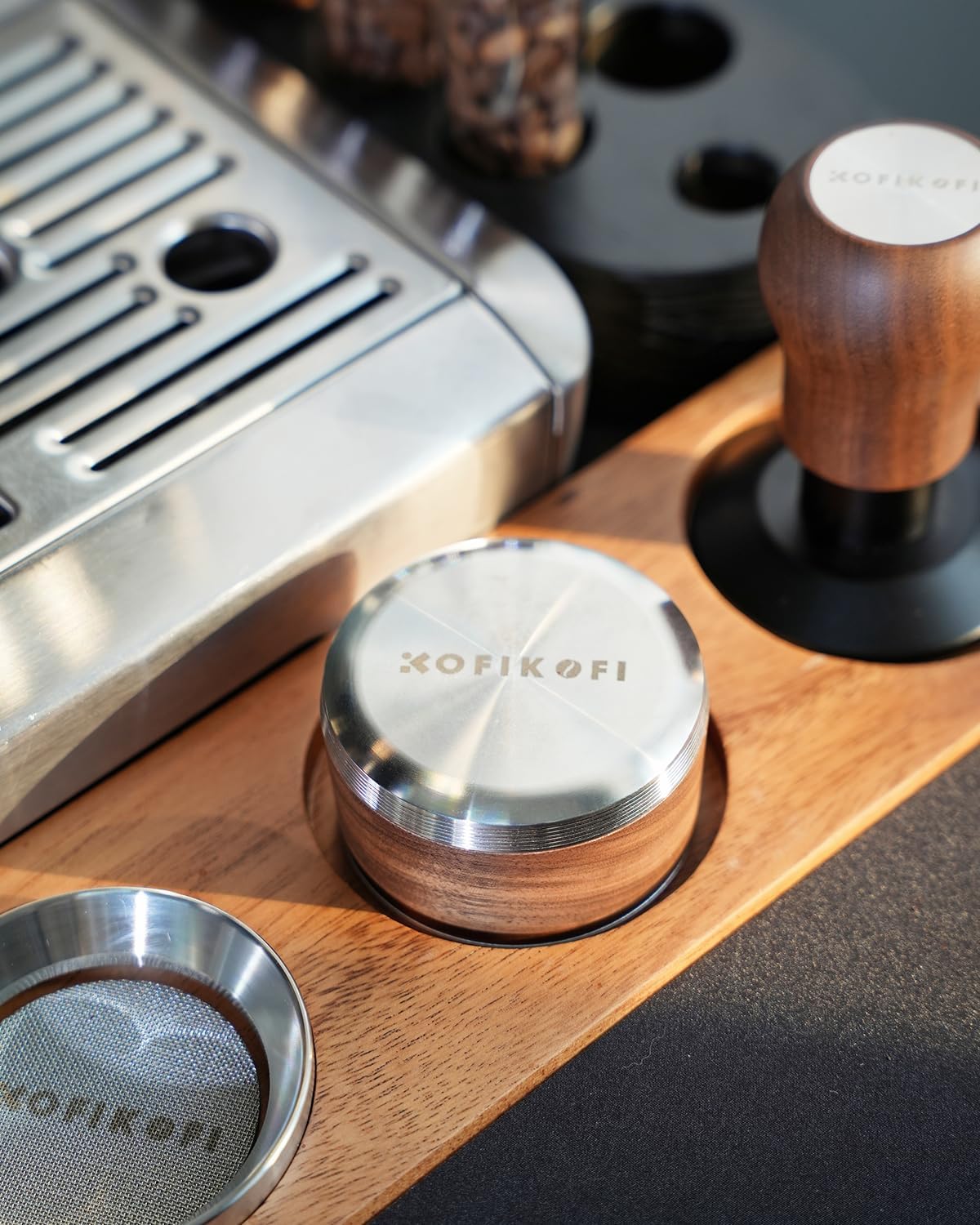 KOFIKOFI 53.3mm Espresso Distribution Tool, Walnut Coffee Distributor, Professional Stainless Steel Espresso Distributor Leveler Tool Compatible with Breville 54mm Portafilter