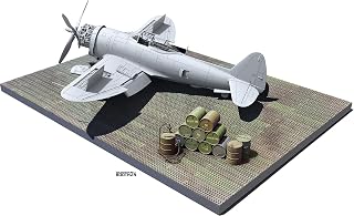 Miniart 1:48 - Marston Mat Landing Strip w/ Barrels