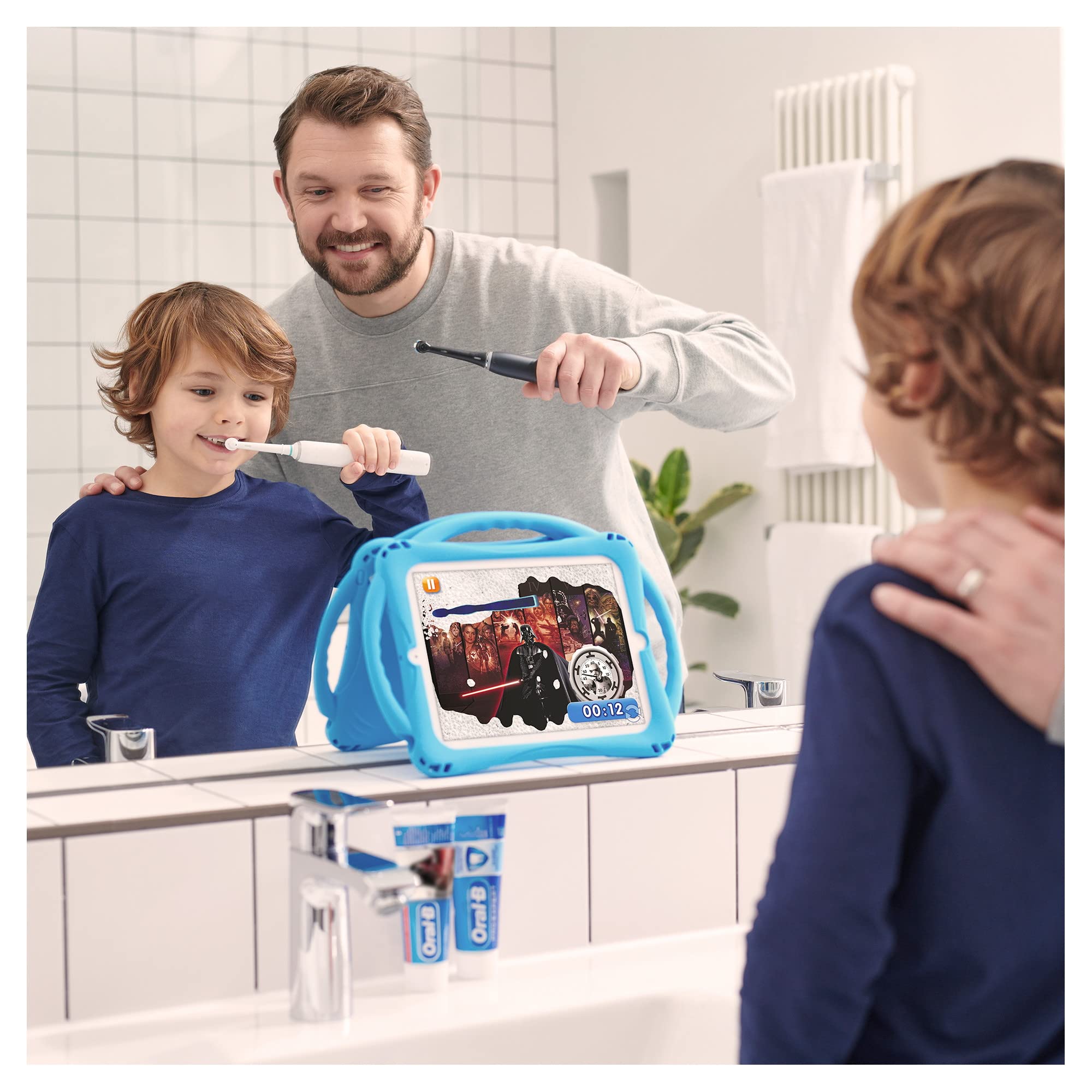 Oral-B Junior Cepillo De Dientes Eléctrico, 1 Mango Recargable De Star Wars Con Tecnología De Braun, 1 Cabezal de Recambio, Apto Para Niños Mayores De 6 Años
