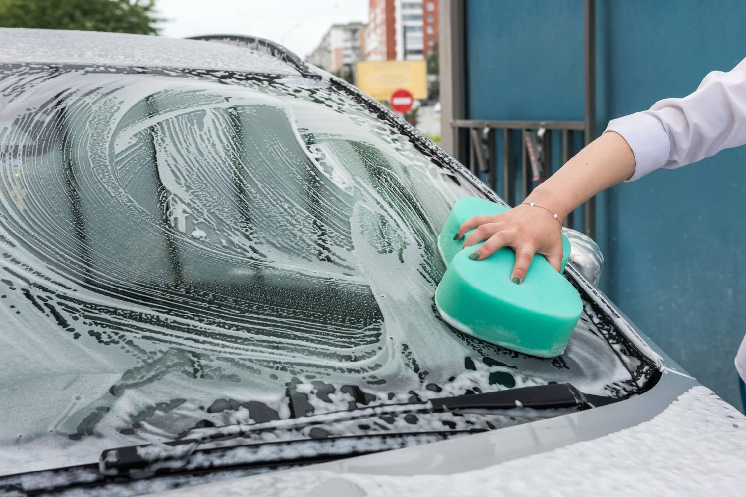 Shampoing Nettoyant Voiture Efficace Sans Trace et Haute Brillance Economique et Concentré - Lavage haute pression ou Mains (Bidon - 5L)
