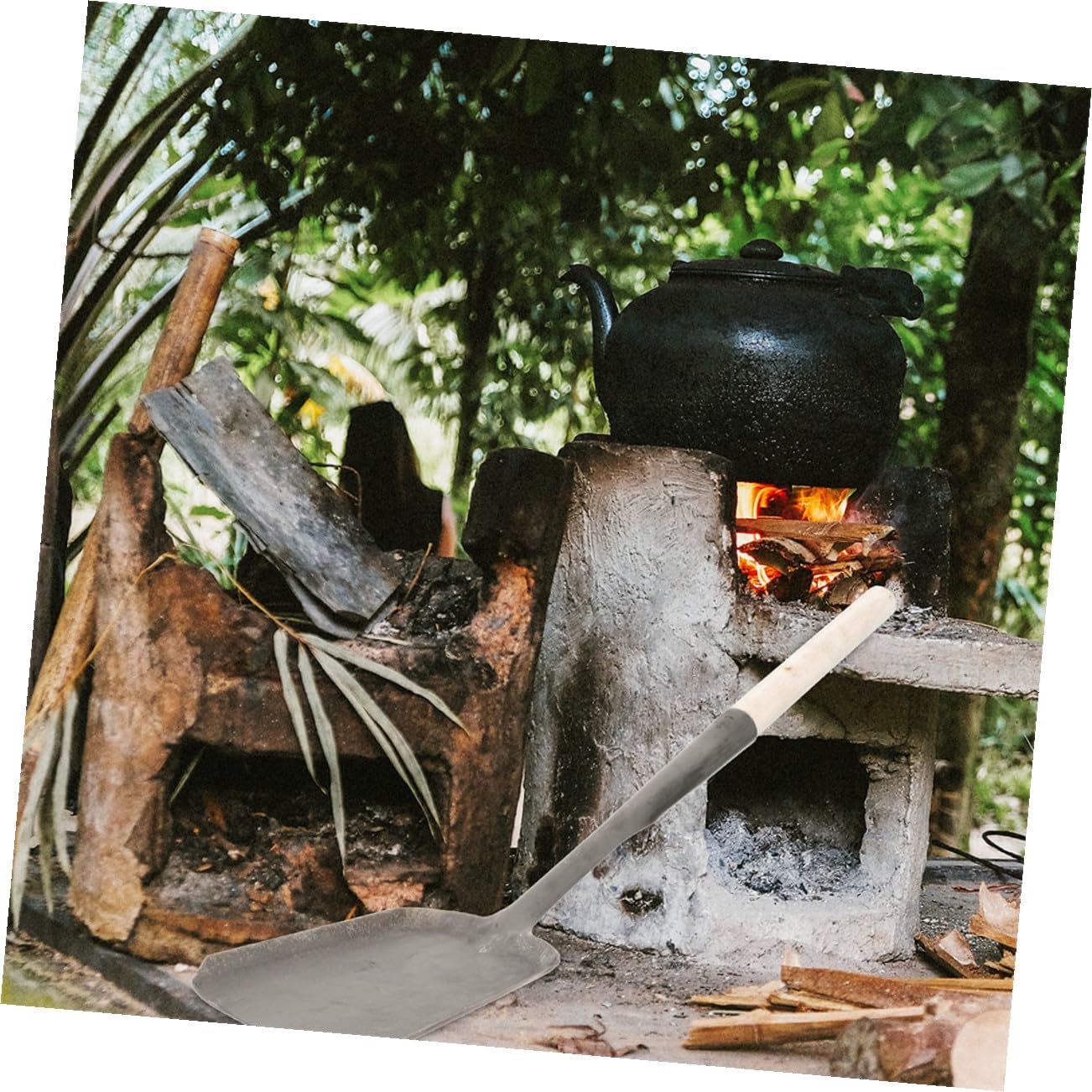 Multi-Functional Fireplace Ash Cleaning Shovel with Long Wooden Handle Large Stove Coals Scoop for Home and Garden Fire Pit Cleaning