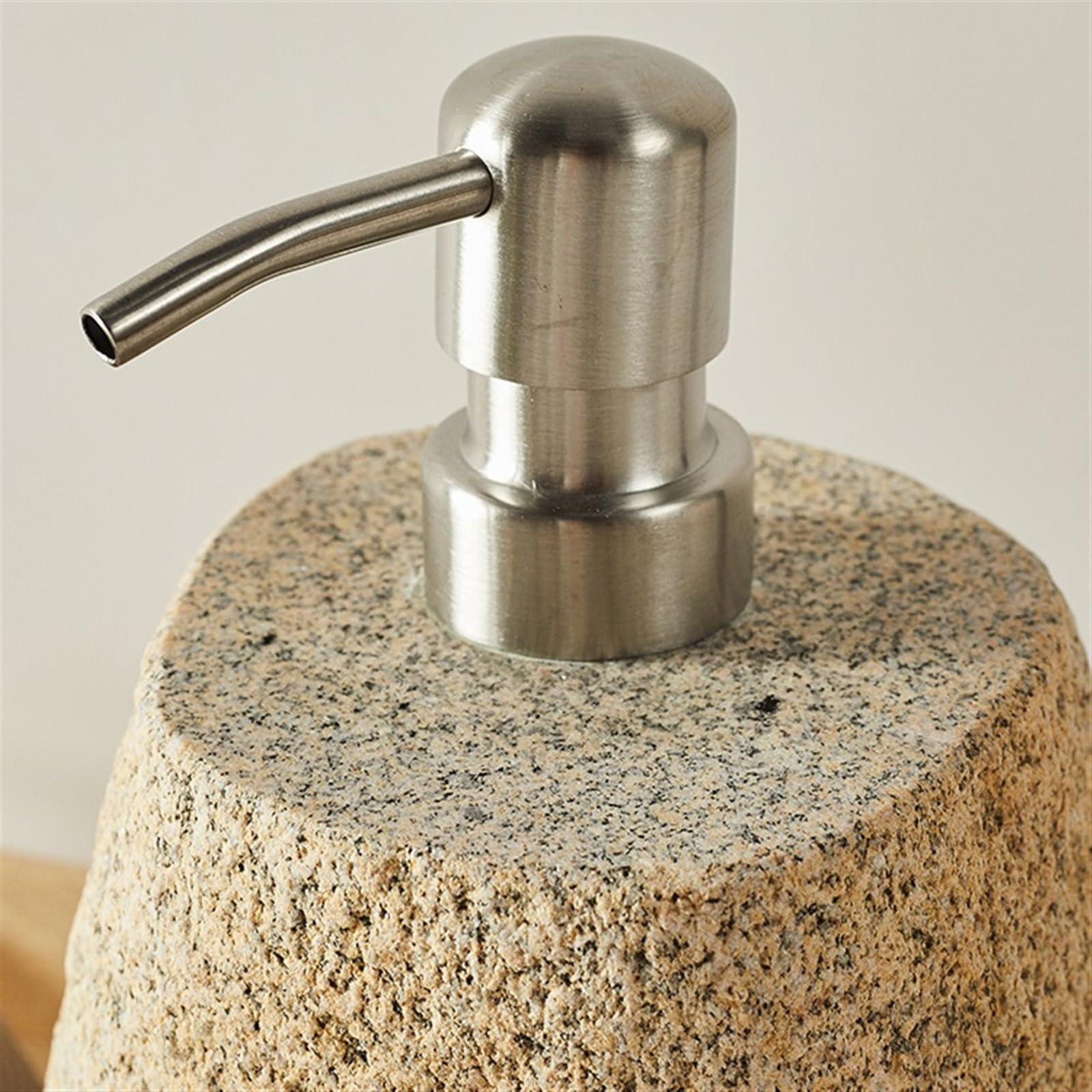 Dispenser Sapone Bagno Dispenser di sapone for bagno in pietra arenaria naturale con pompa in acciaio inossidabile argentato, dispenser di sapone liquido for cucina e bagno (ognuno ha una forma divers